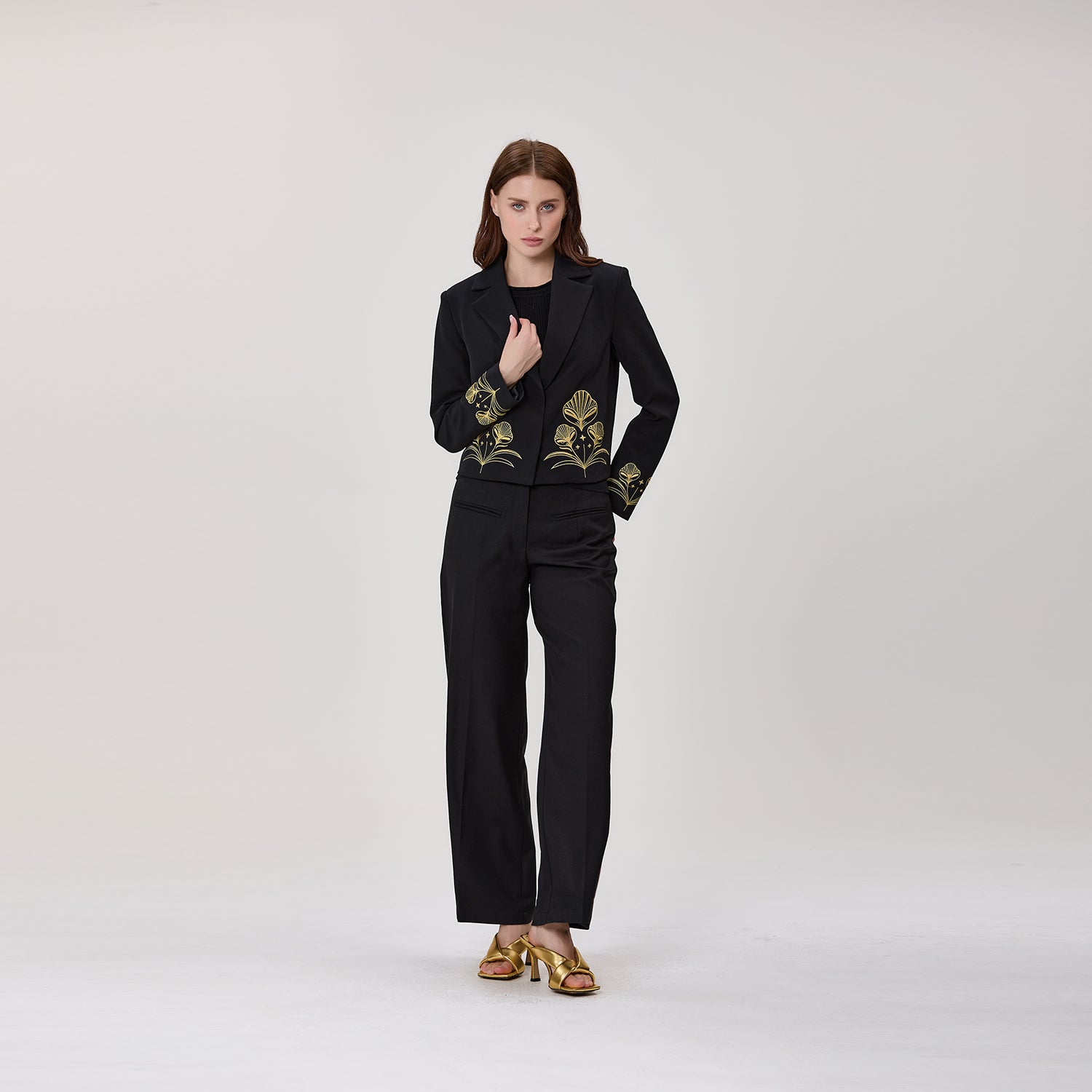 Pantalon de tailleur large à plis