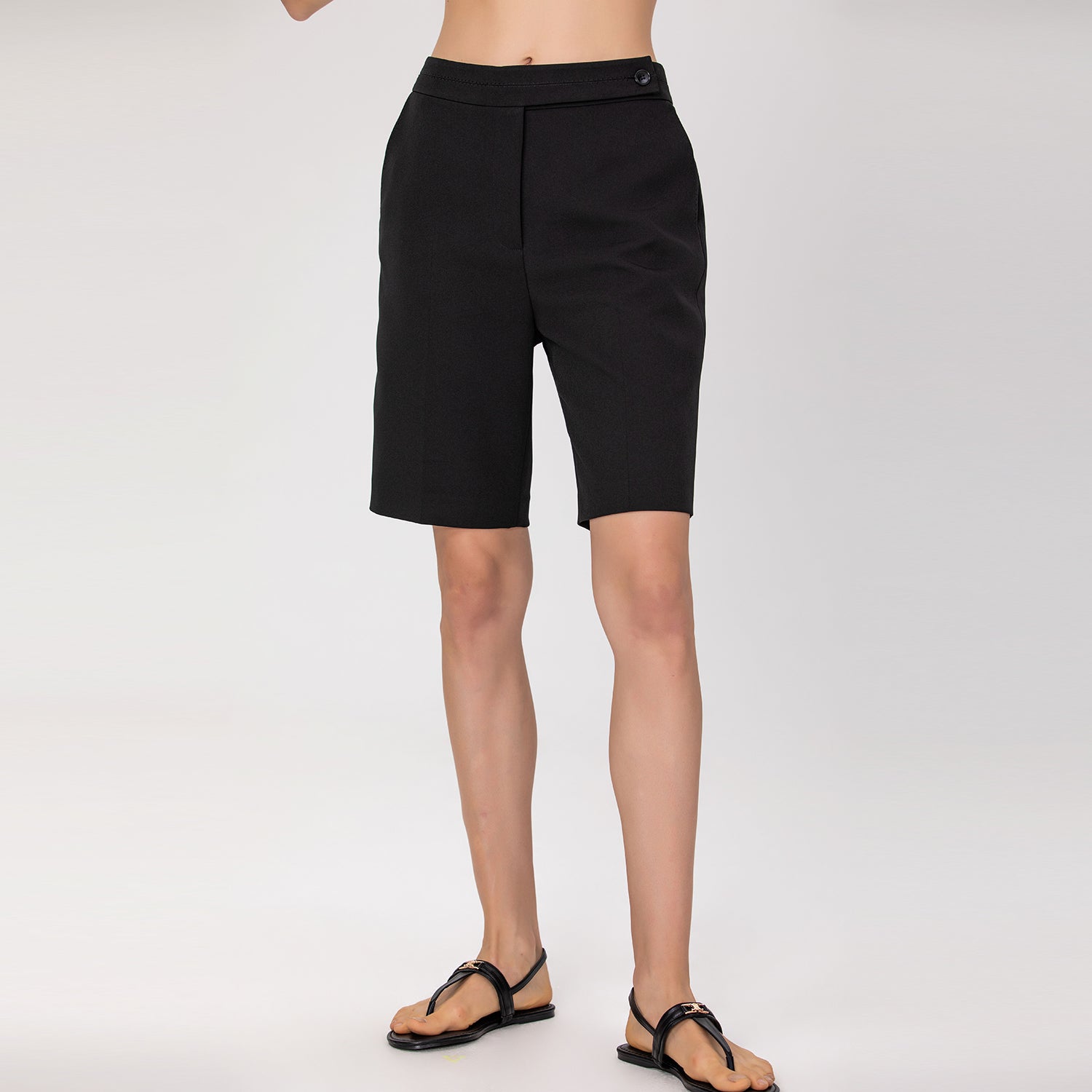 Bermuda taille haute à coupe droite