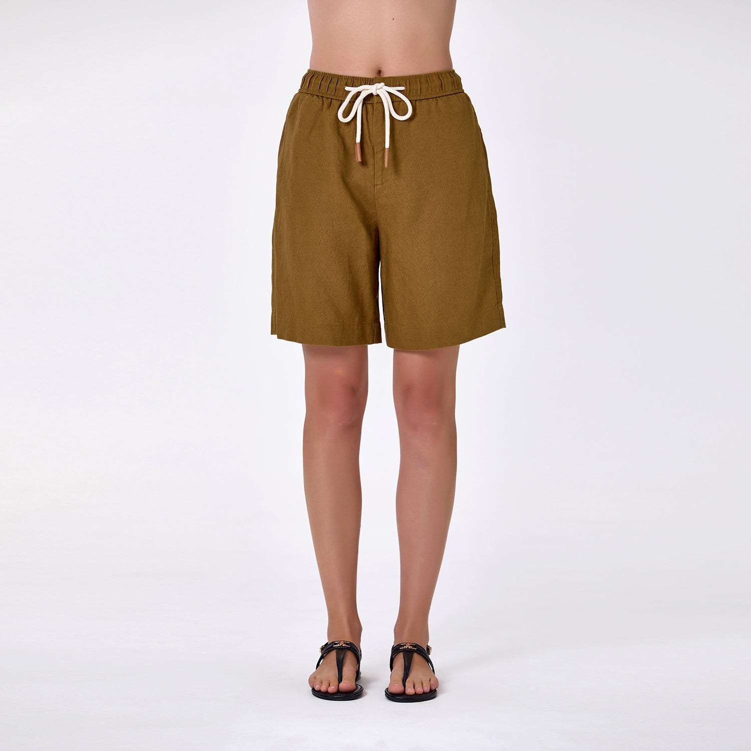 Bermuda en lin décontracté