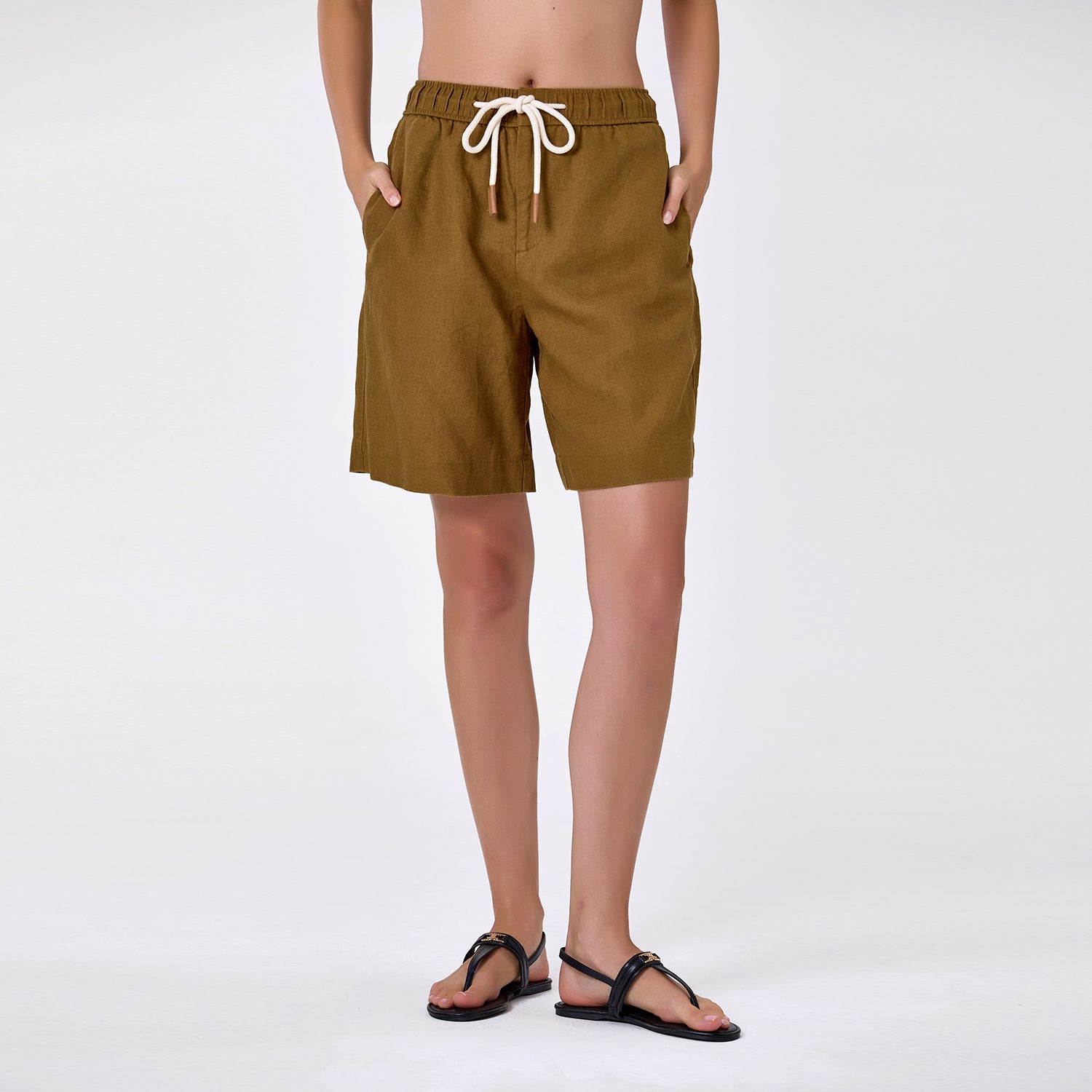 Bermuda en lin décontracté