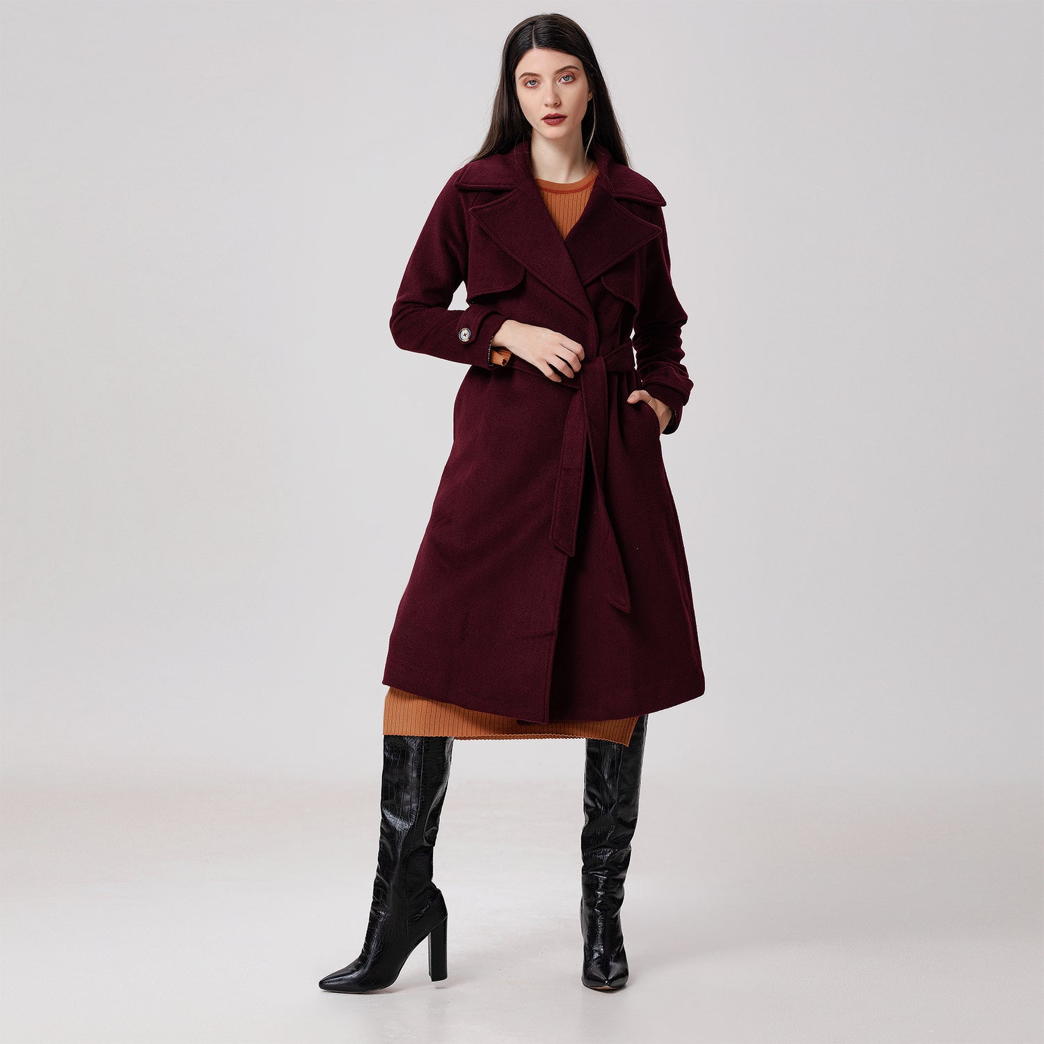 Manteau en laine à larges bas-volets