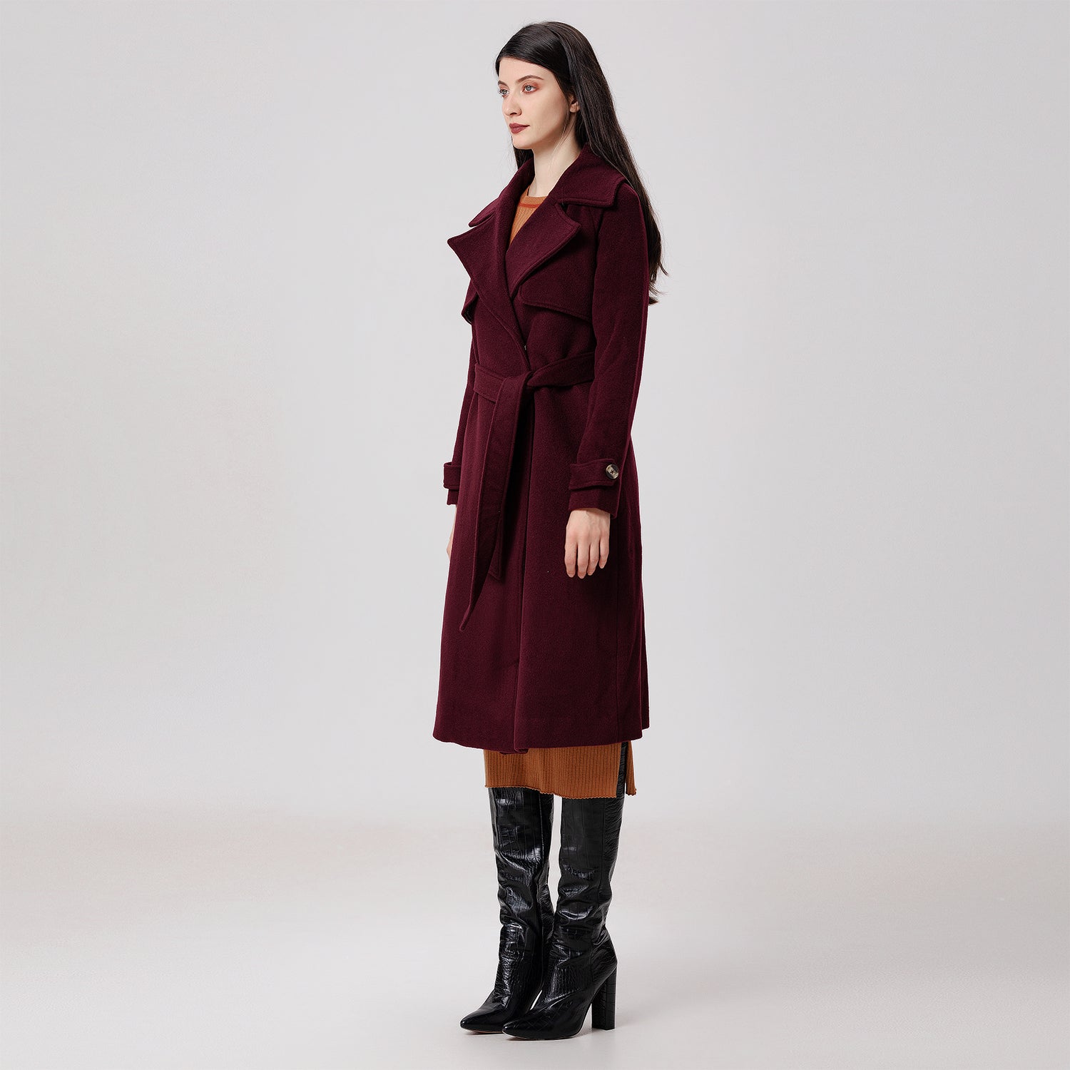 Manteau en laine à larges bas-volets