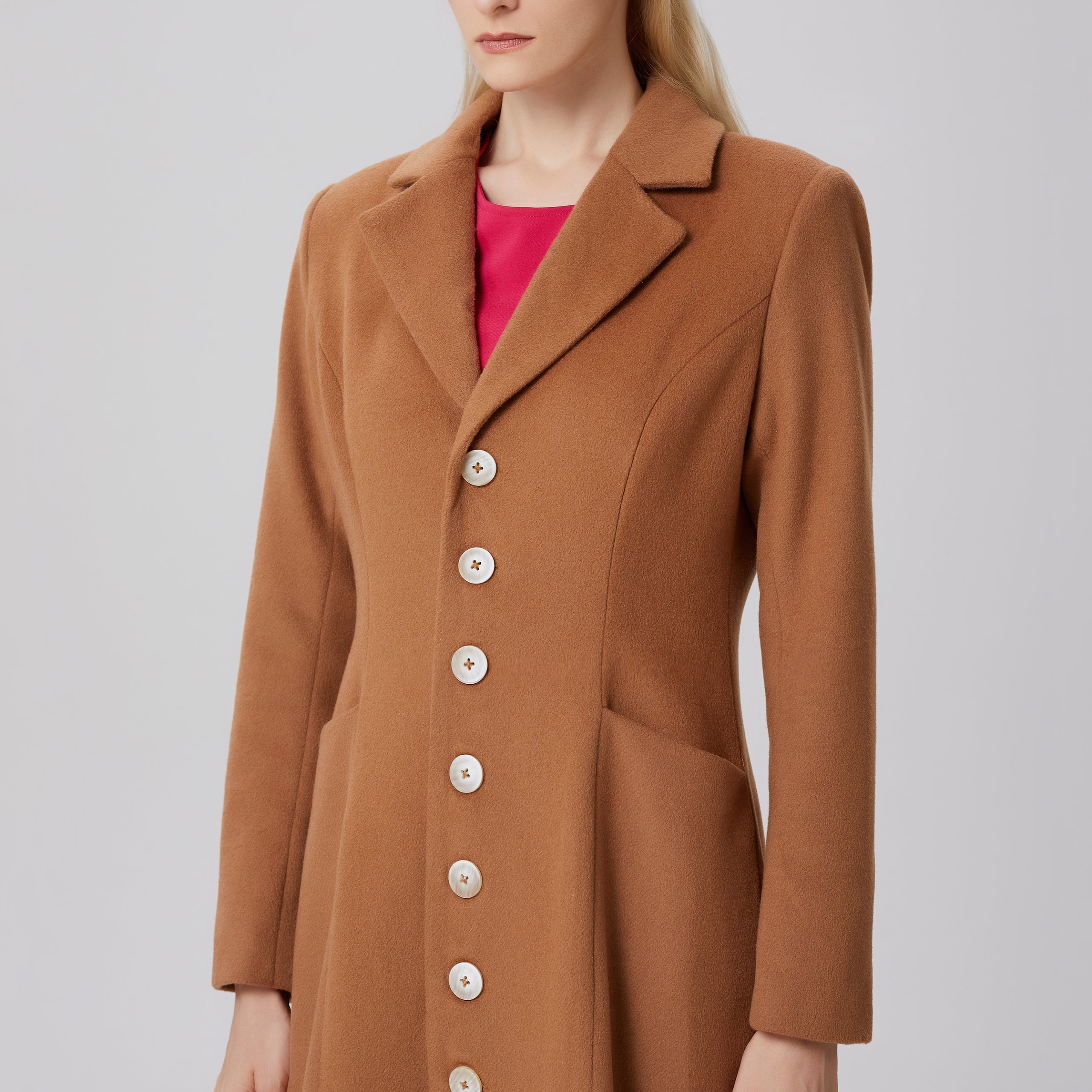 Long manteau tailleur en laine