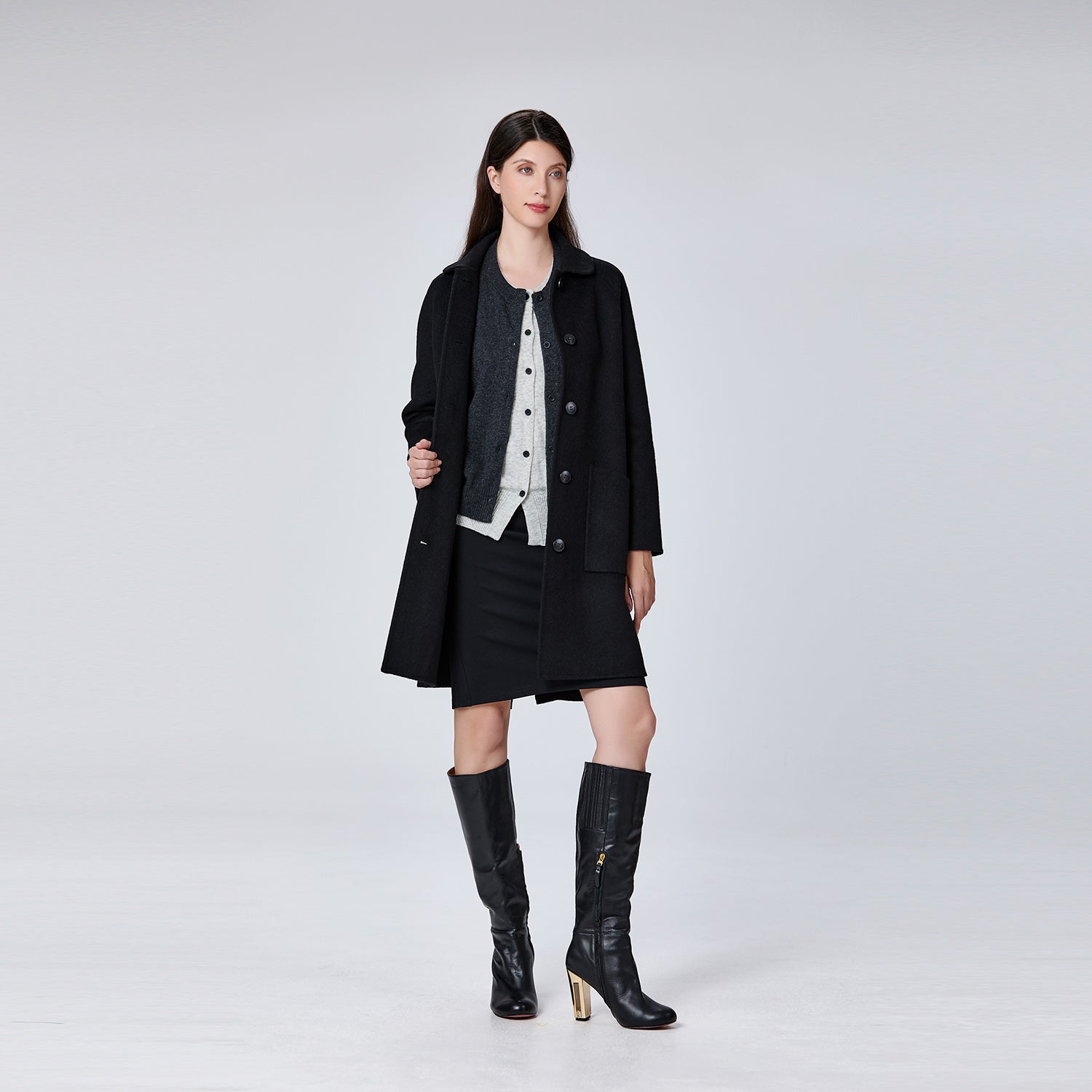 Manteau en laine minimaliste à col rond