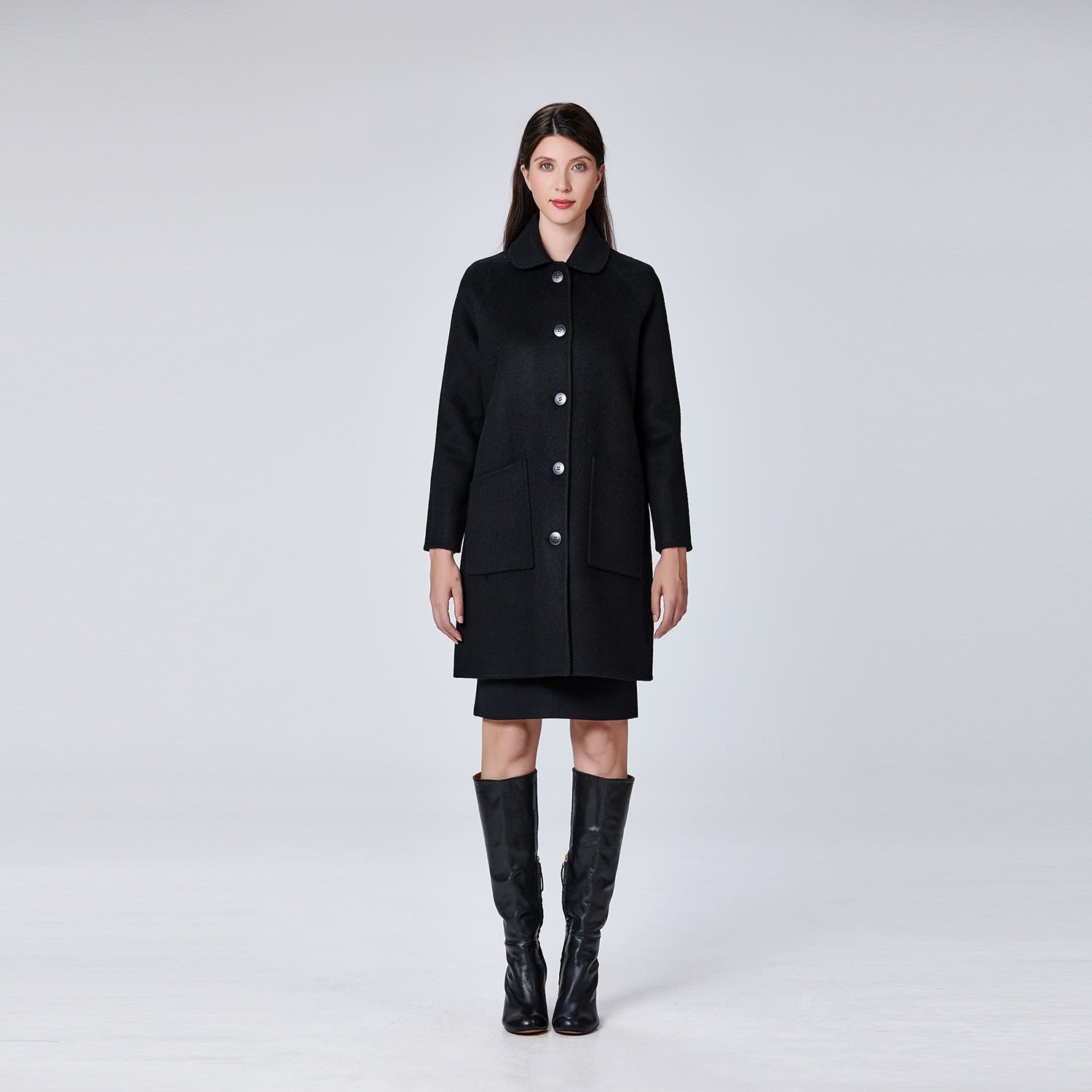 Manteau en laine minimaliste à col rond