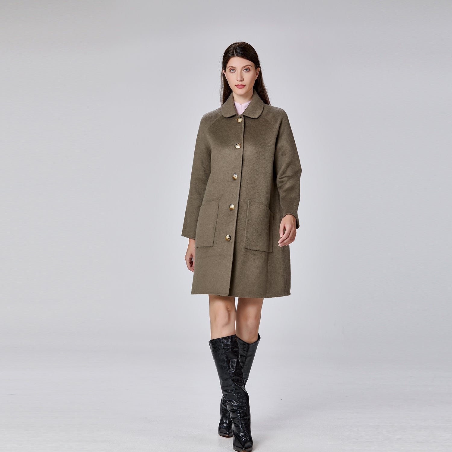 Manteau en laine minimaliste à col rond
