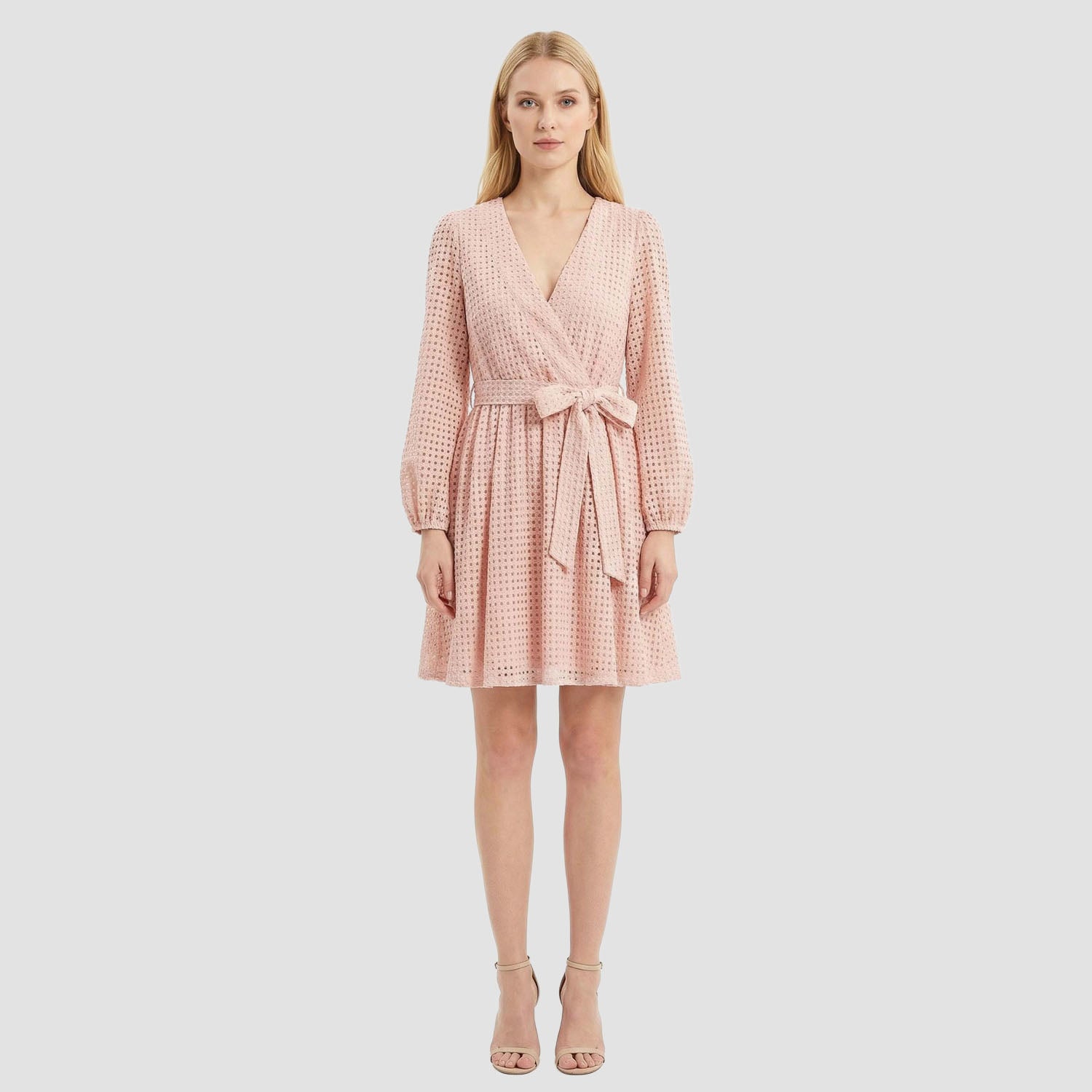 Robe Courte Cache-Cœur en Dentelle Texturée - Smart & Joy