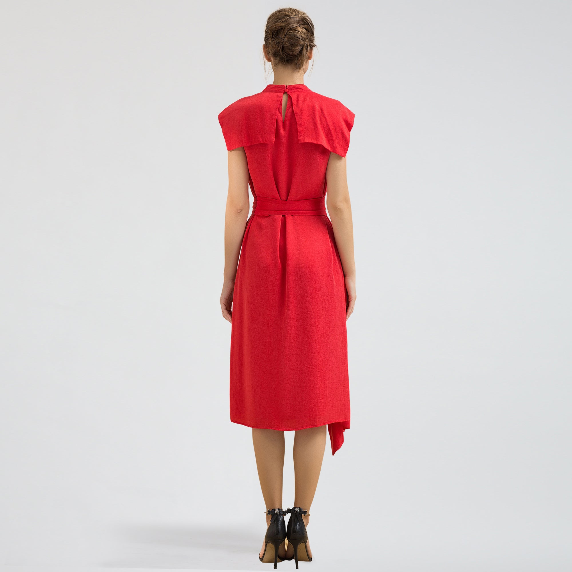 Robe mi-longue asymétrique ample