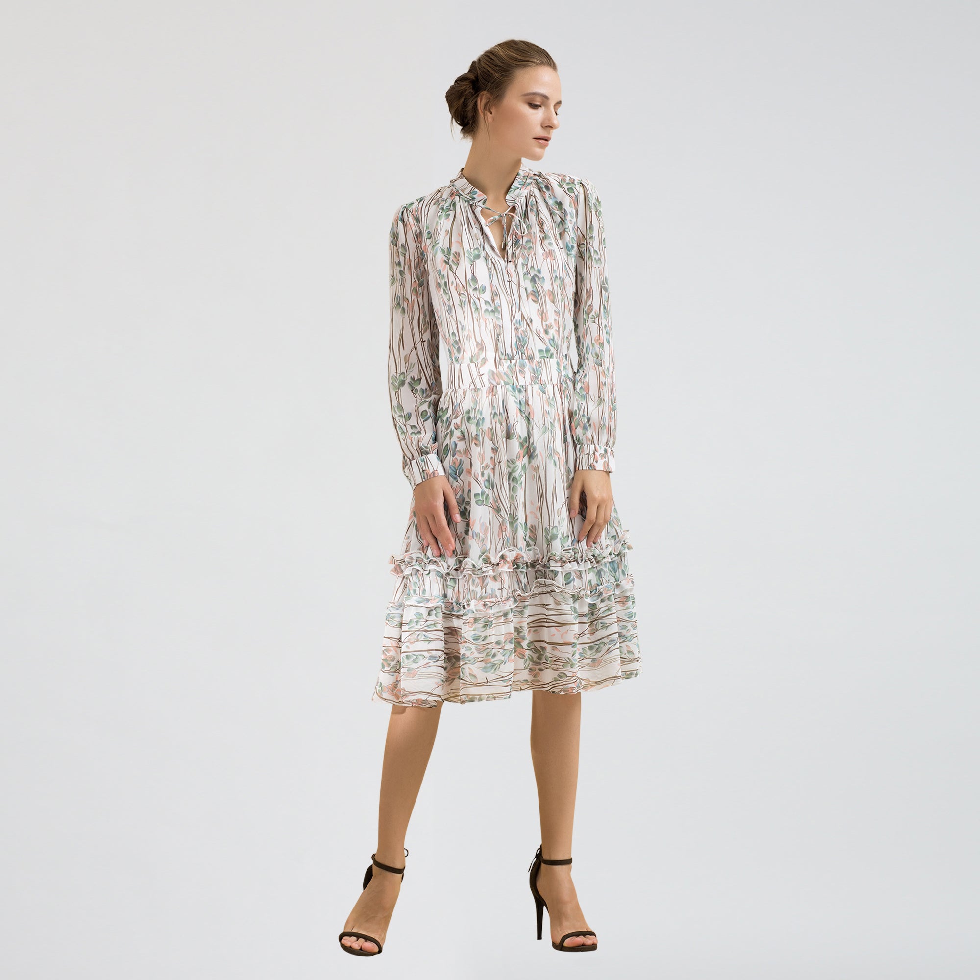 Robe-blouse évasée mi-longue imprimé feuille