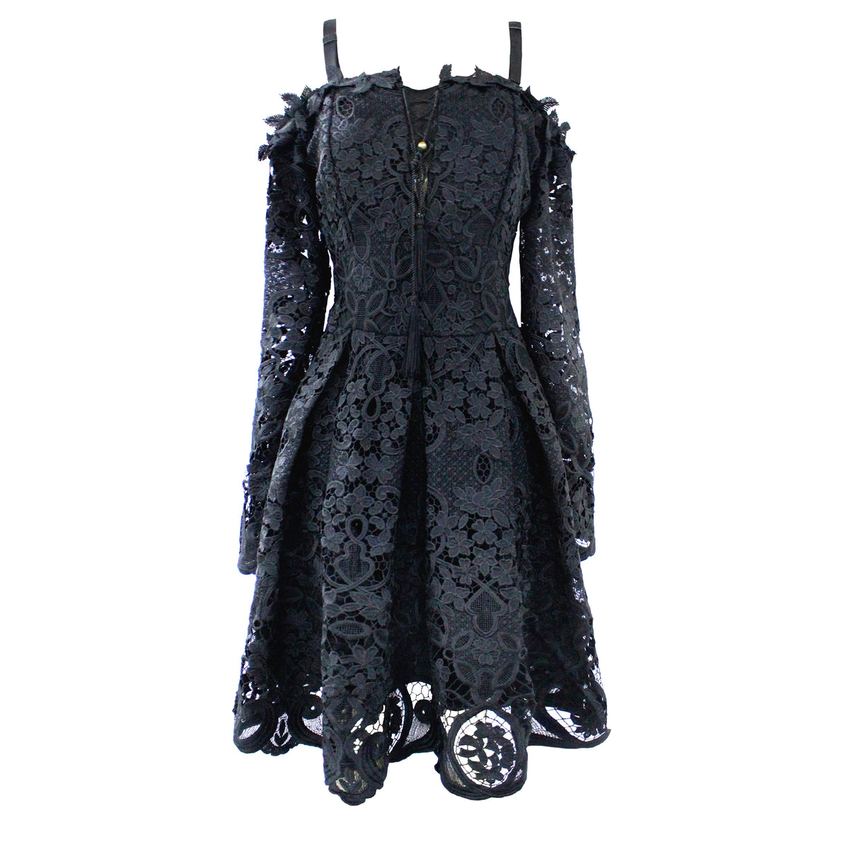 Robe en dentelle ajustée et évasée épaules dénudées