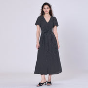 Robe chemise évasée à pois