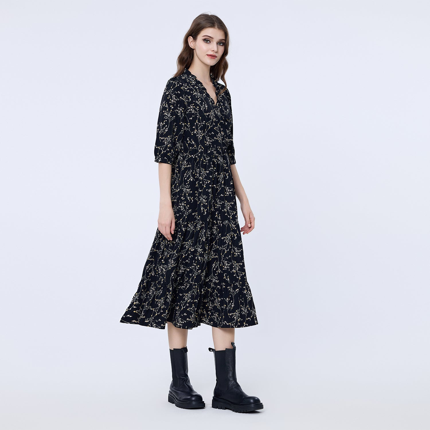 Robe cœur croisé imprimée à encolure volantée