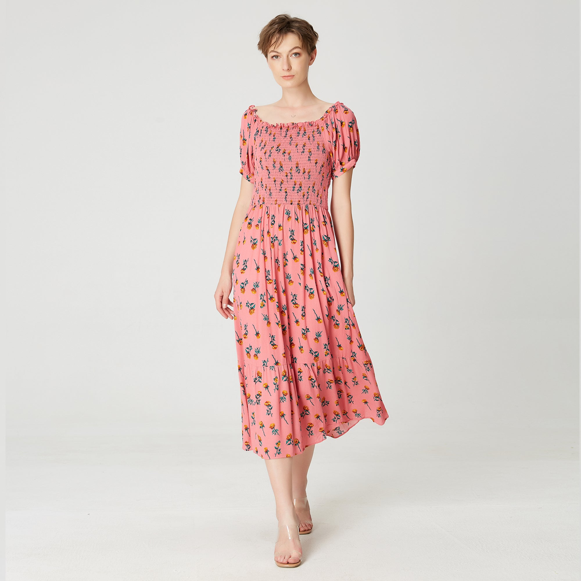 Robe smockée évasée à col carré et imprimé floral