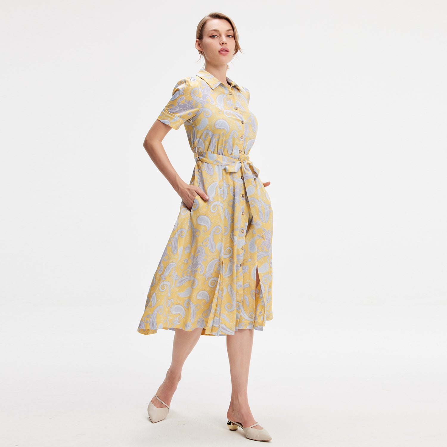 Robe chemise satin à imprimé graphique