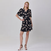 Robe courte portefeuille à imprimé floral