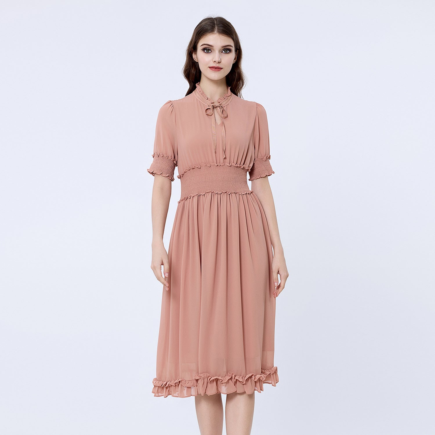 Robe mousseline à smocks et petits volants