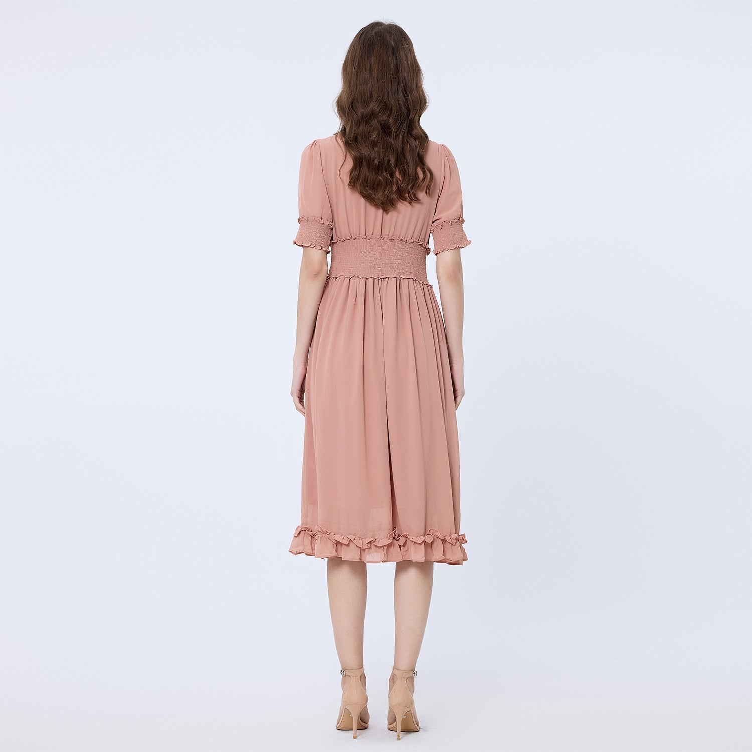 Robe mousseline à smocks et petits volants