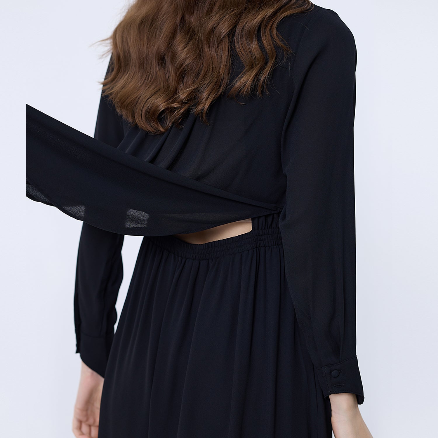 Longue robe blouse encolure V
