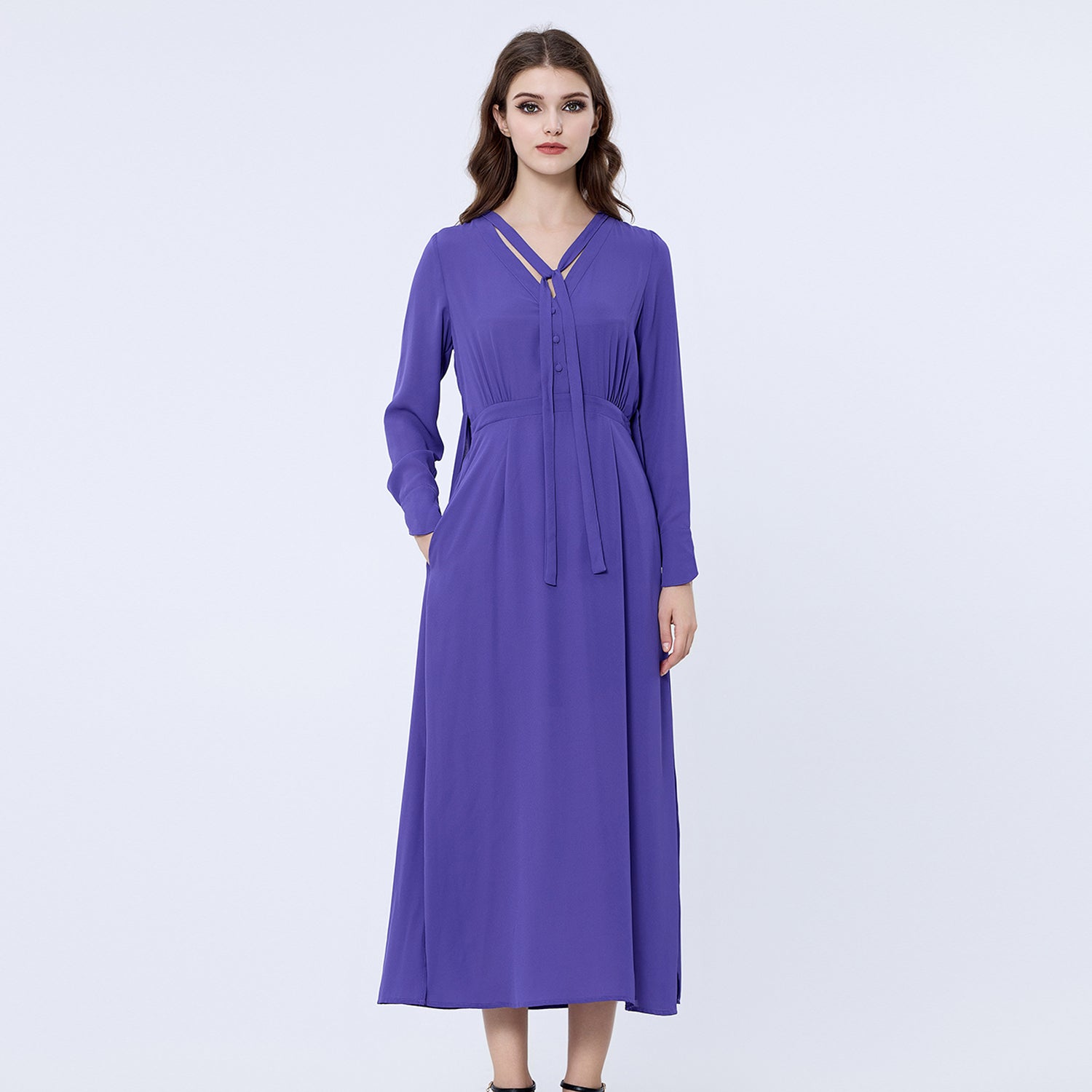 Longue robe blouse encolure V