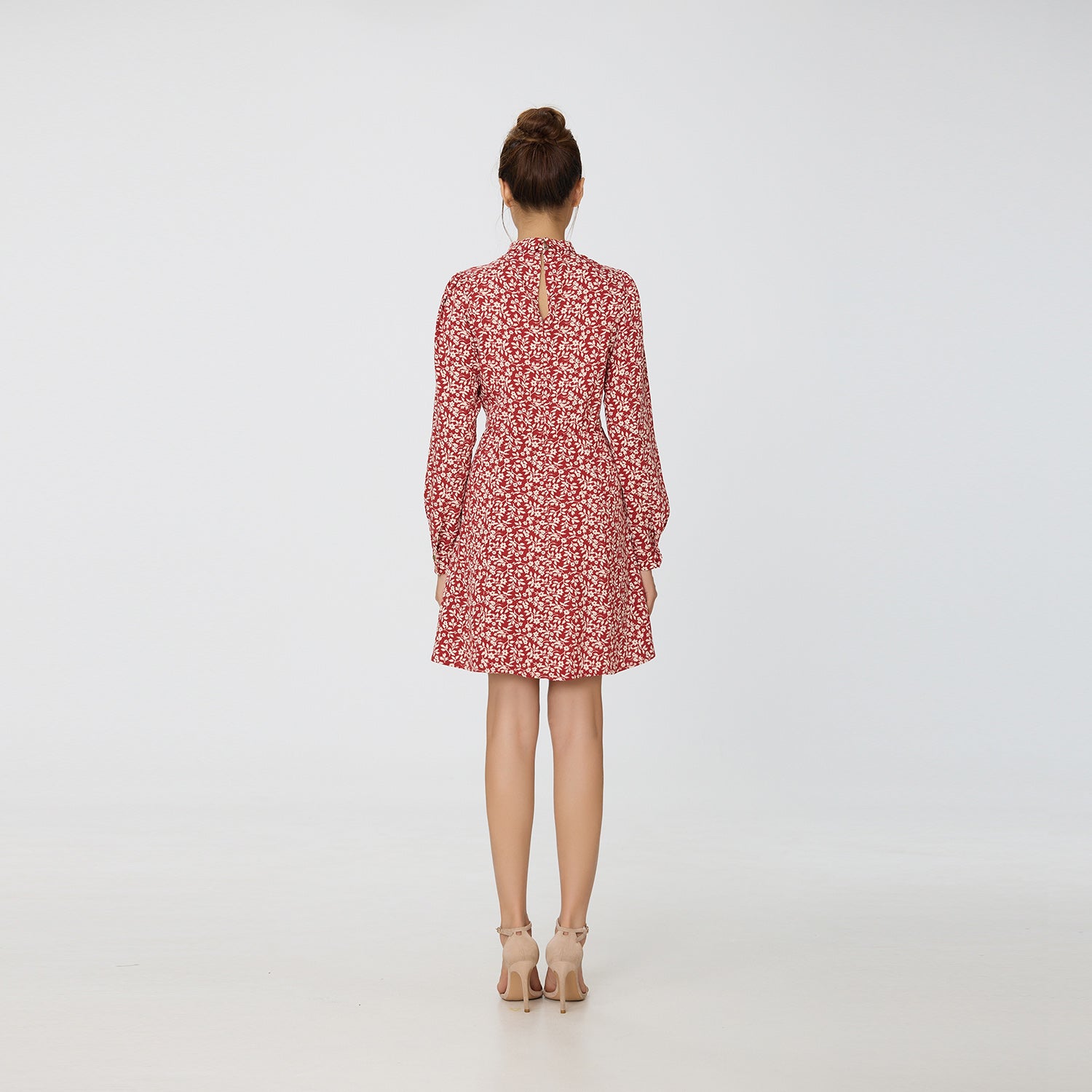 Robe tunique col haut à imprimé liberty monochrome