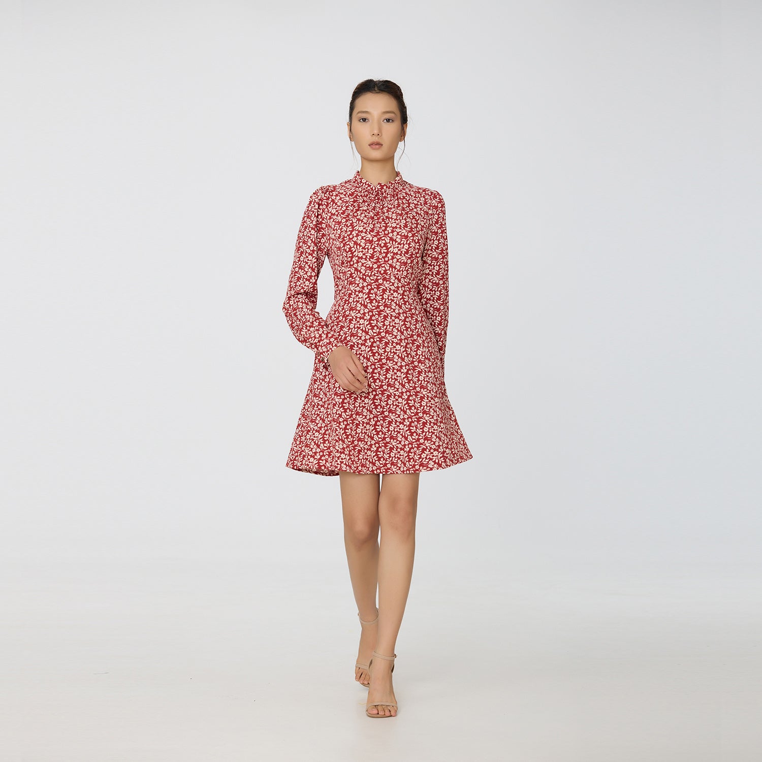 Robe tunique col haut à imprimé liberty monochrome