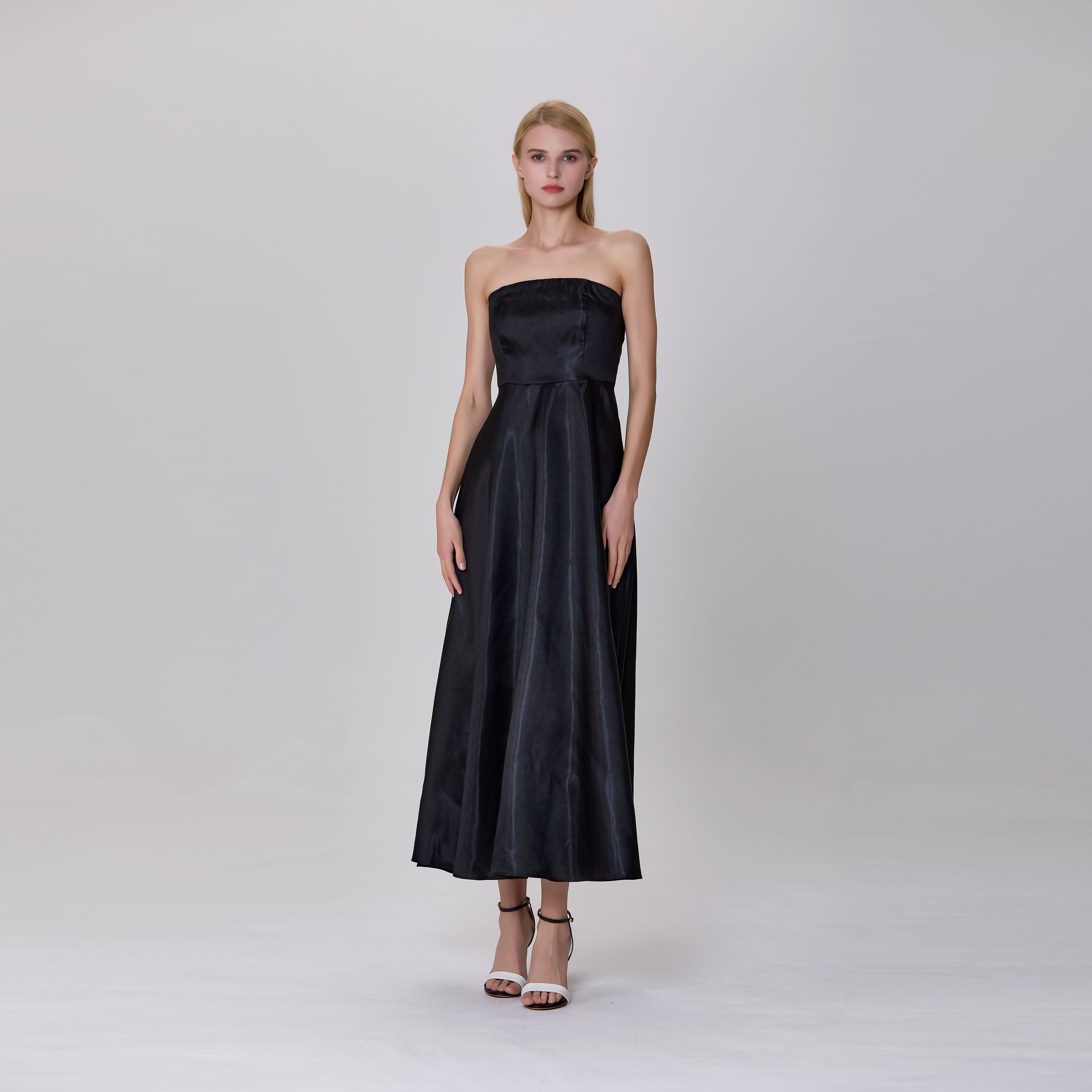 Robe longue taffetas évasée