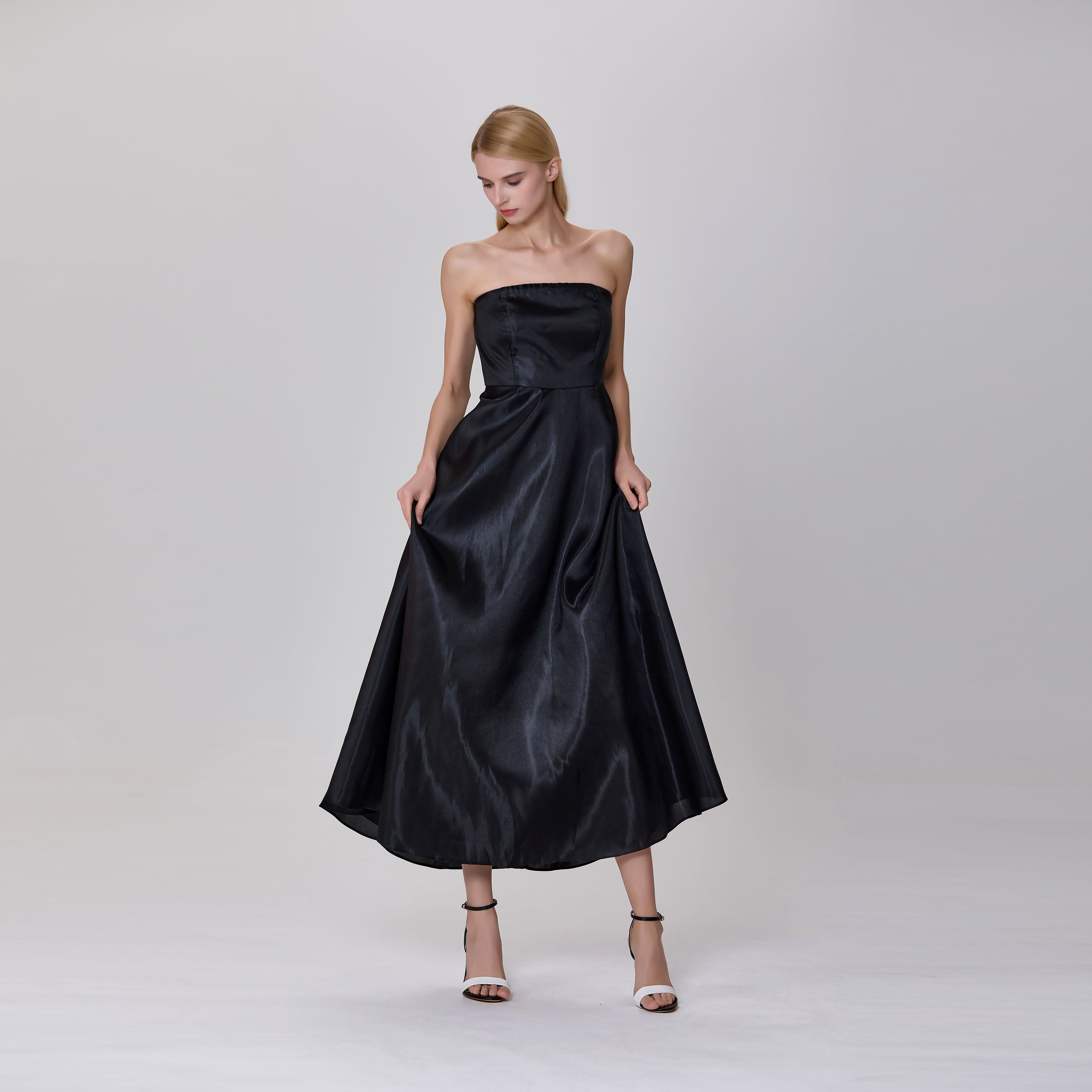 Robe longue taffetas évasée