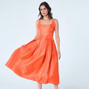 Robe cocktail en taffetas