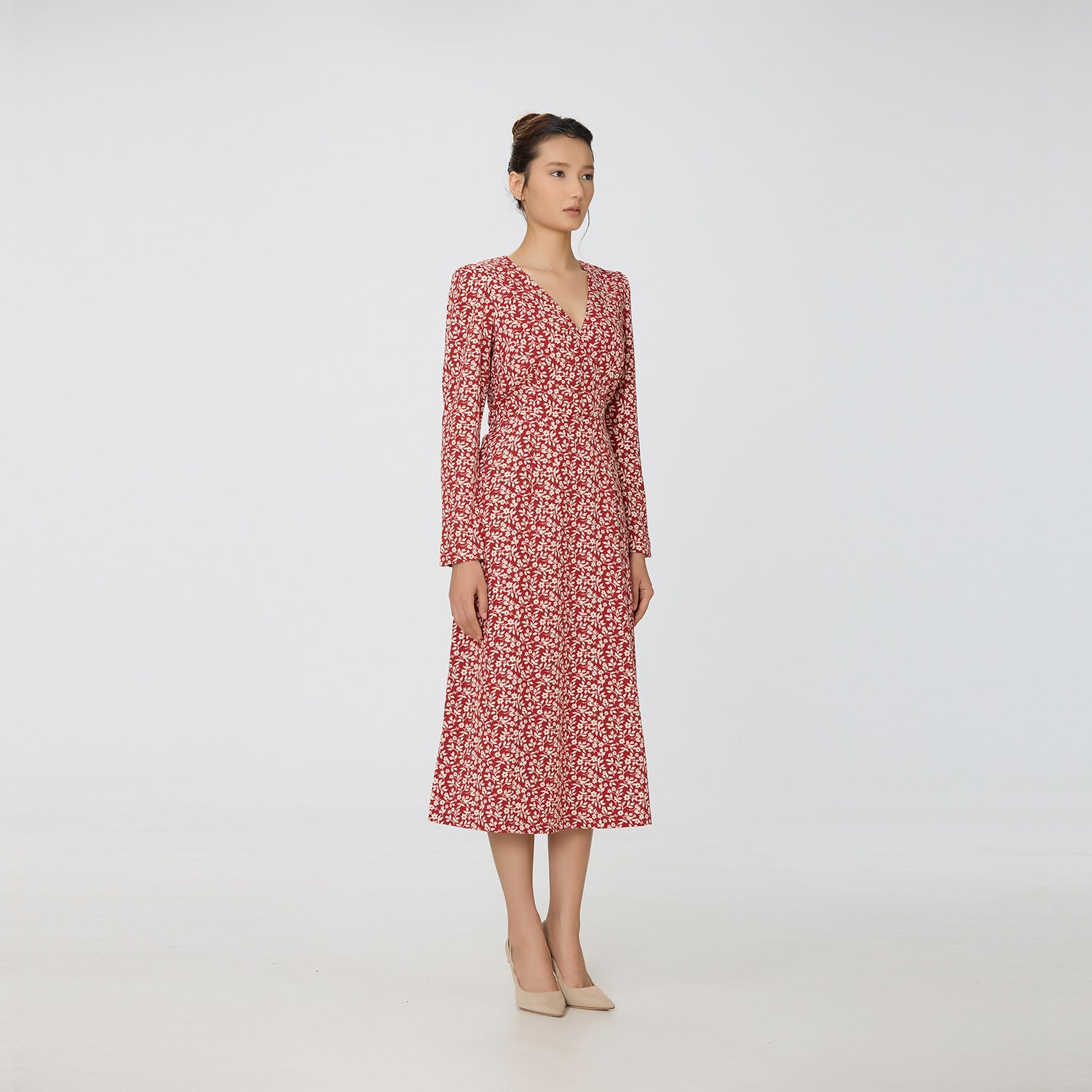 Robe col V à imprimé Liberty monochrome