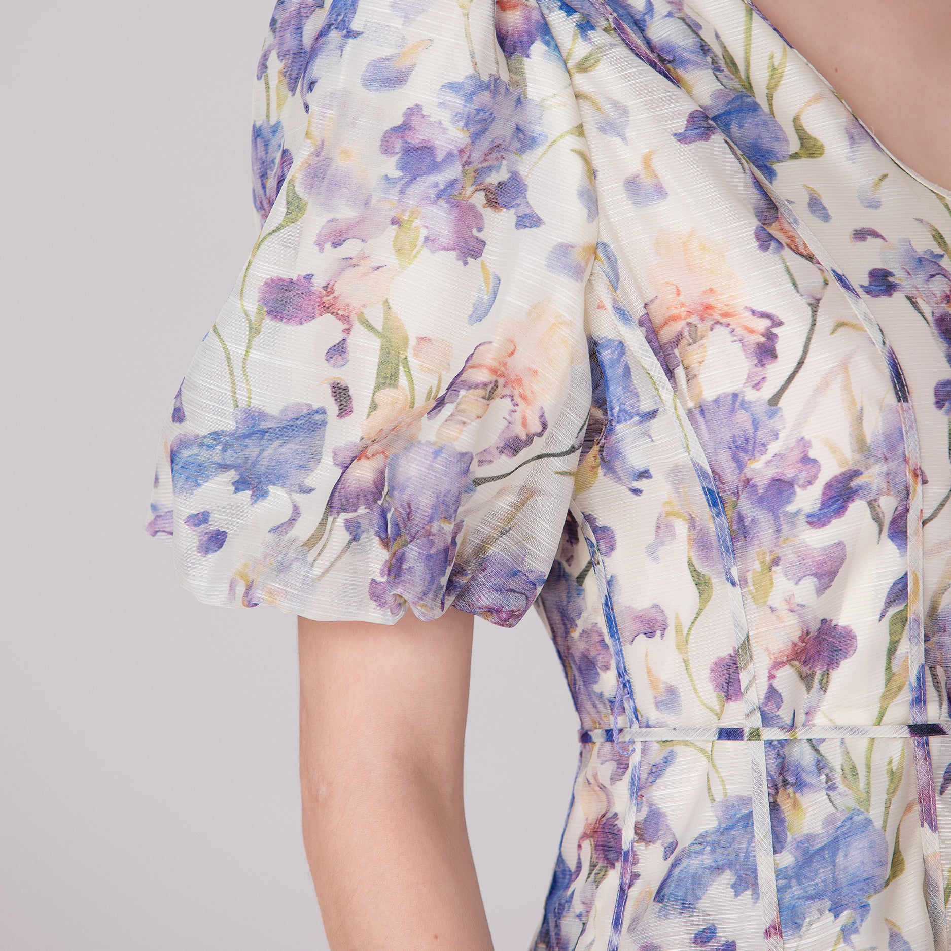 Robe organza midi à manches bouffantes et à motif floral