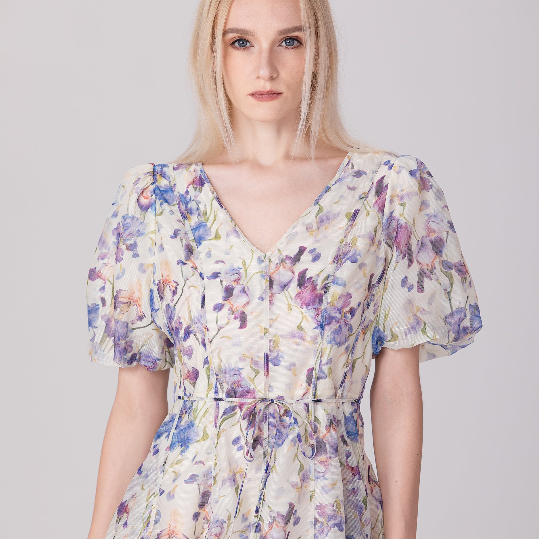 Robe organza midi à manches bouffantes et à motif floral