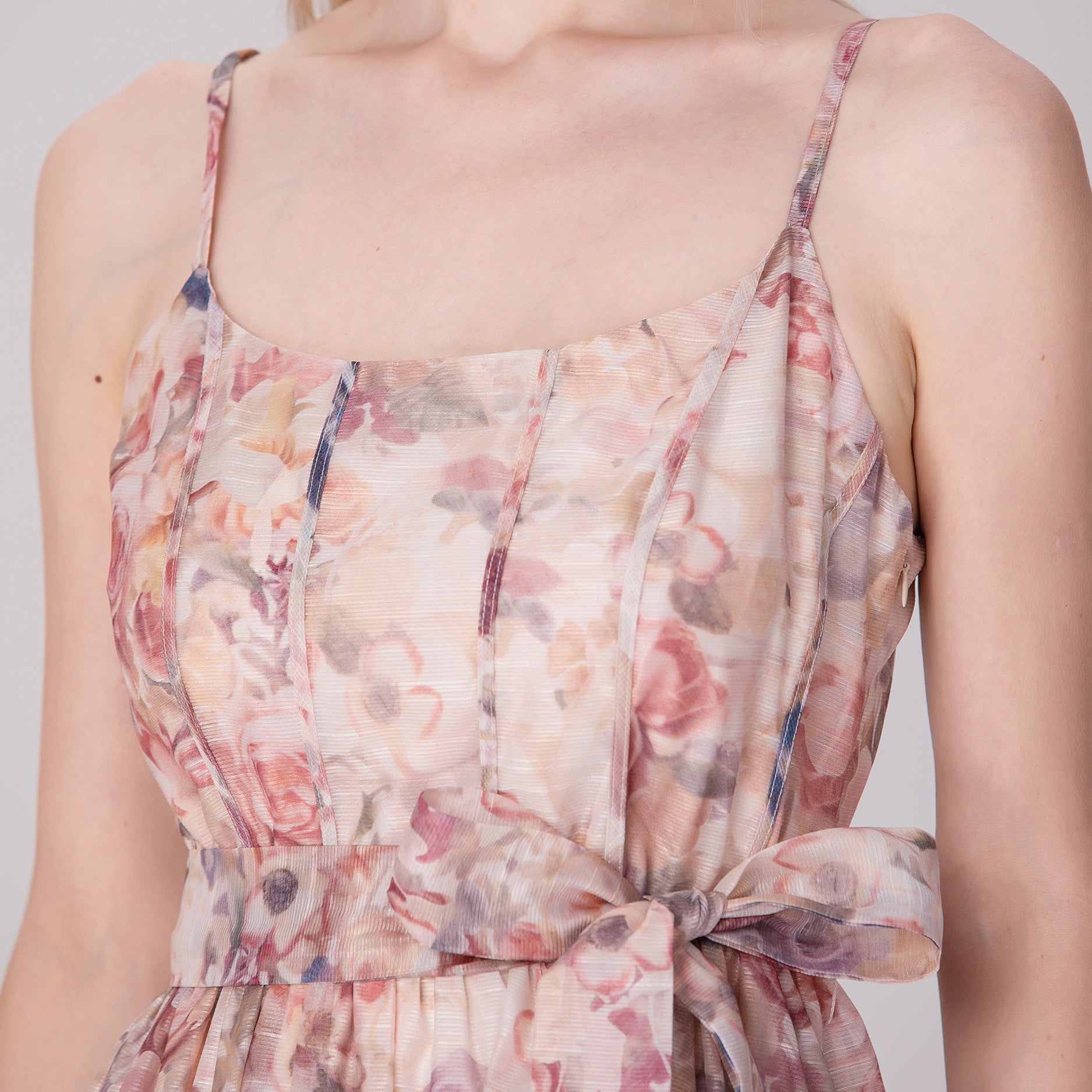 Robe organza à bretelles et  à imprimé fleuri