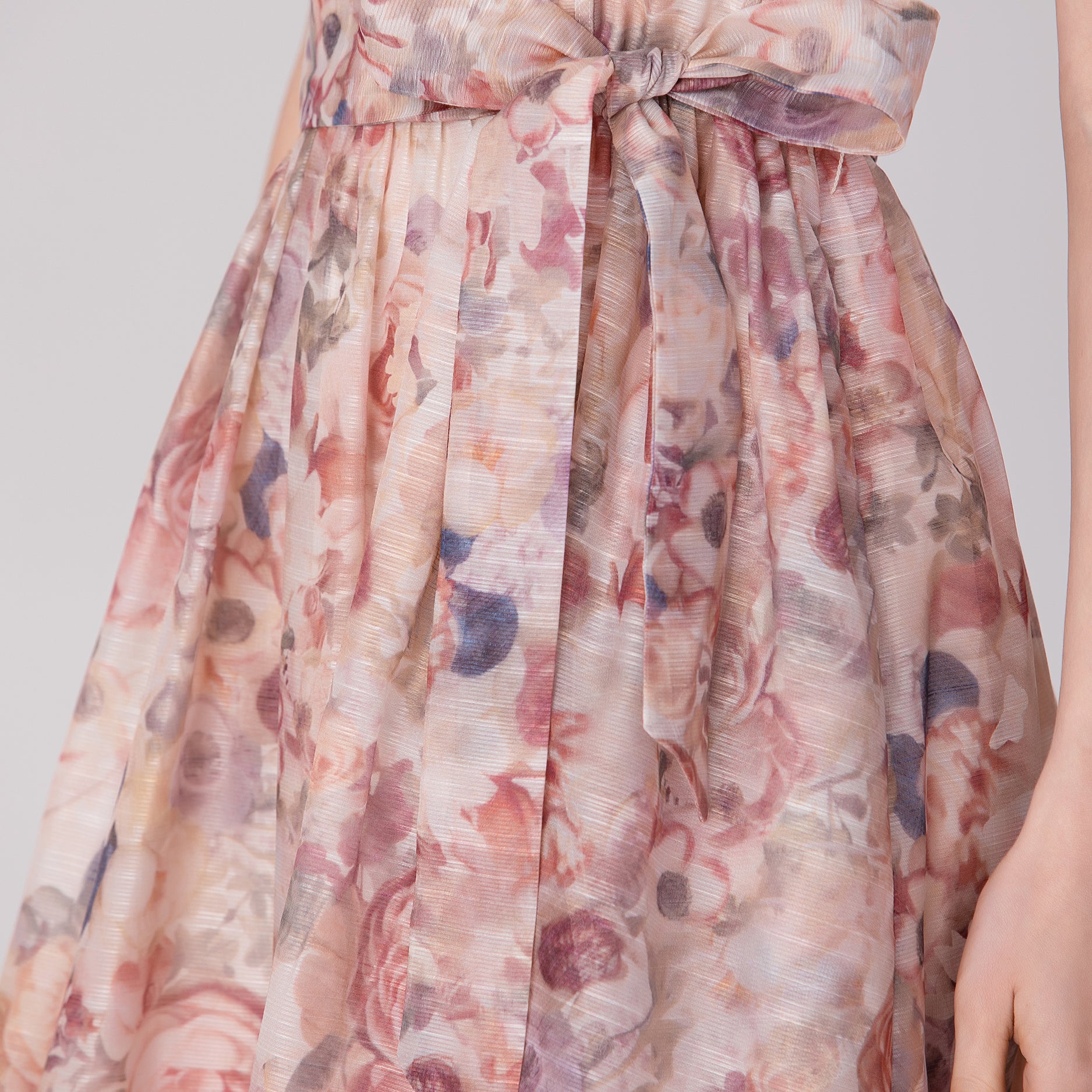 Robe organza à bretelles et  à imprimé fleuri