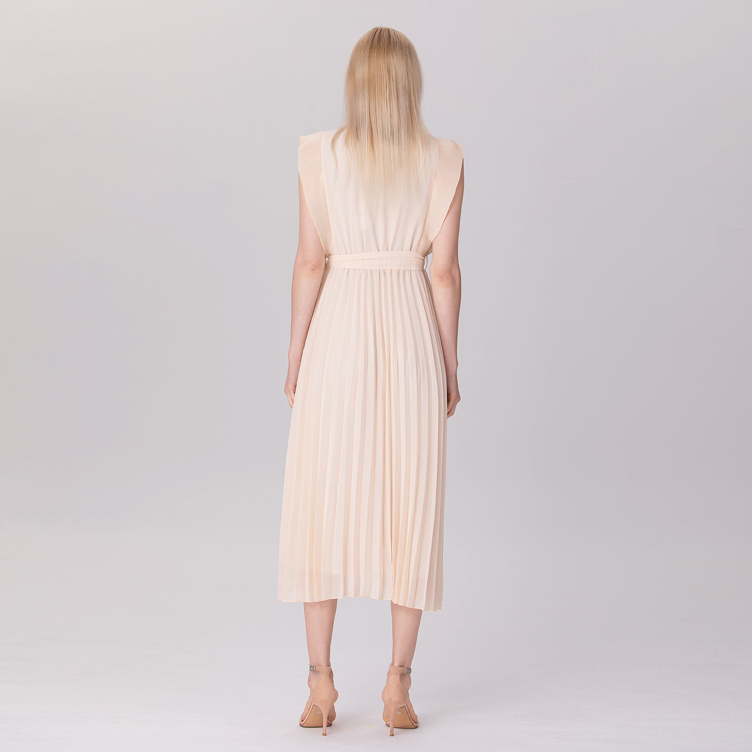 Robe effet croisé avec volants plissés