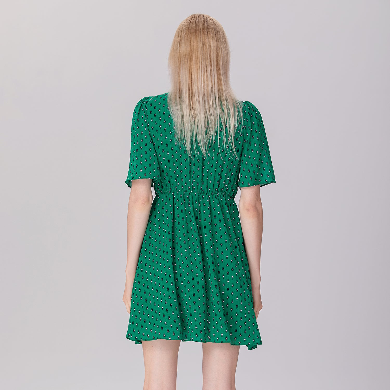 Robe patineuse imprimée à empiècement taille