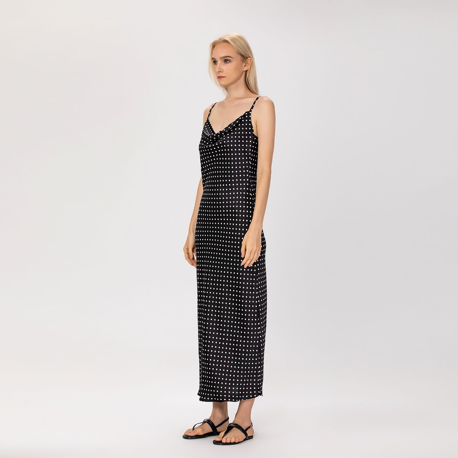 Robe à bretelles en satin à pois - Smart & Joy