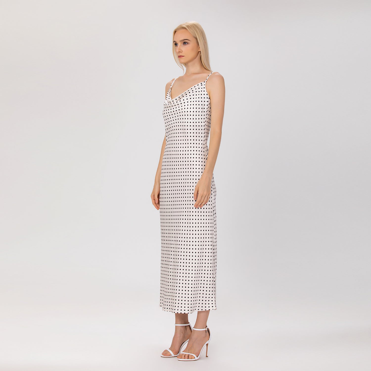 Robe à bretelles en satin à pois - Smart & Joy