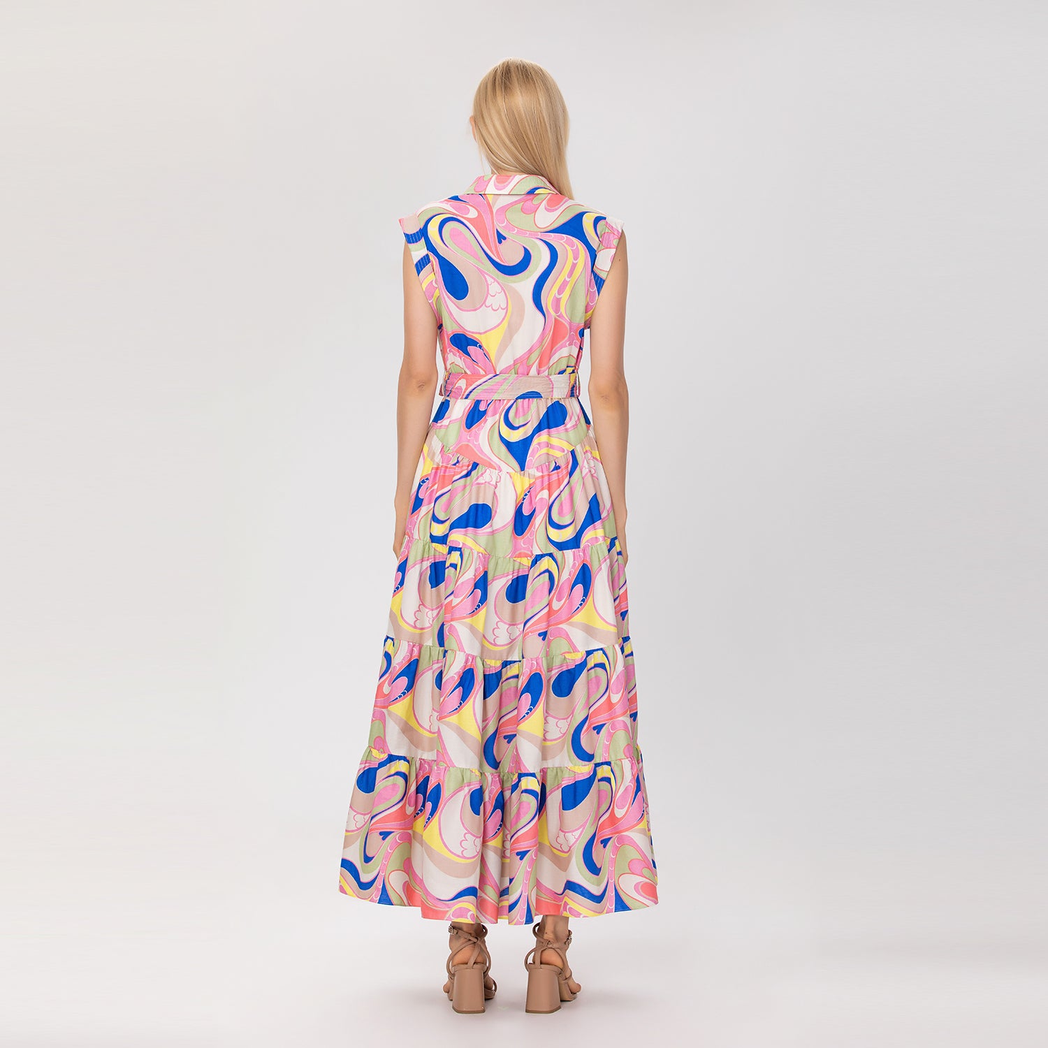 Robe longue évasée en coton imprimé avec ceinture