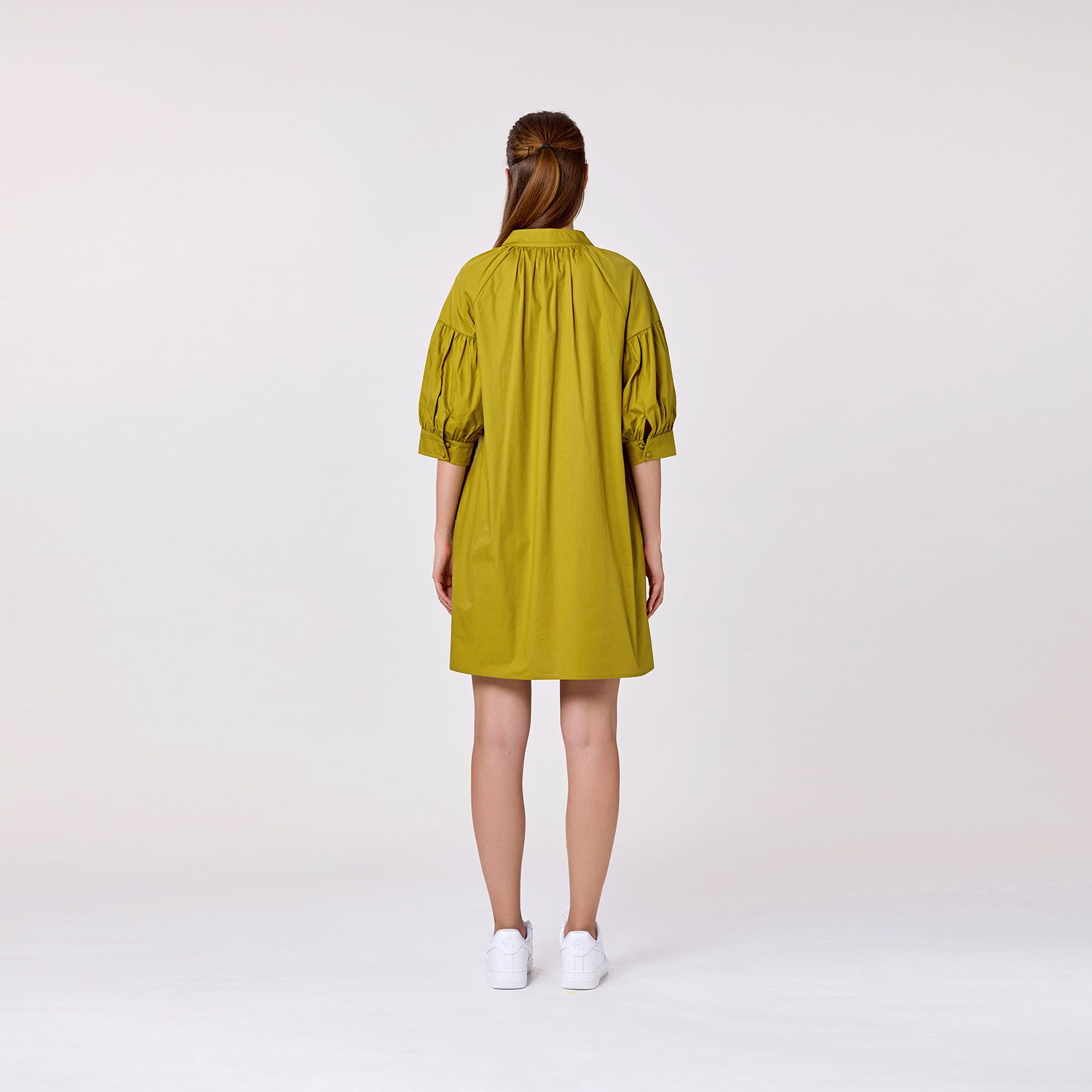 Robe en coton à manches bouffantes