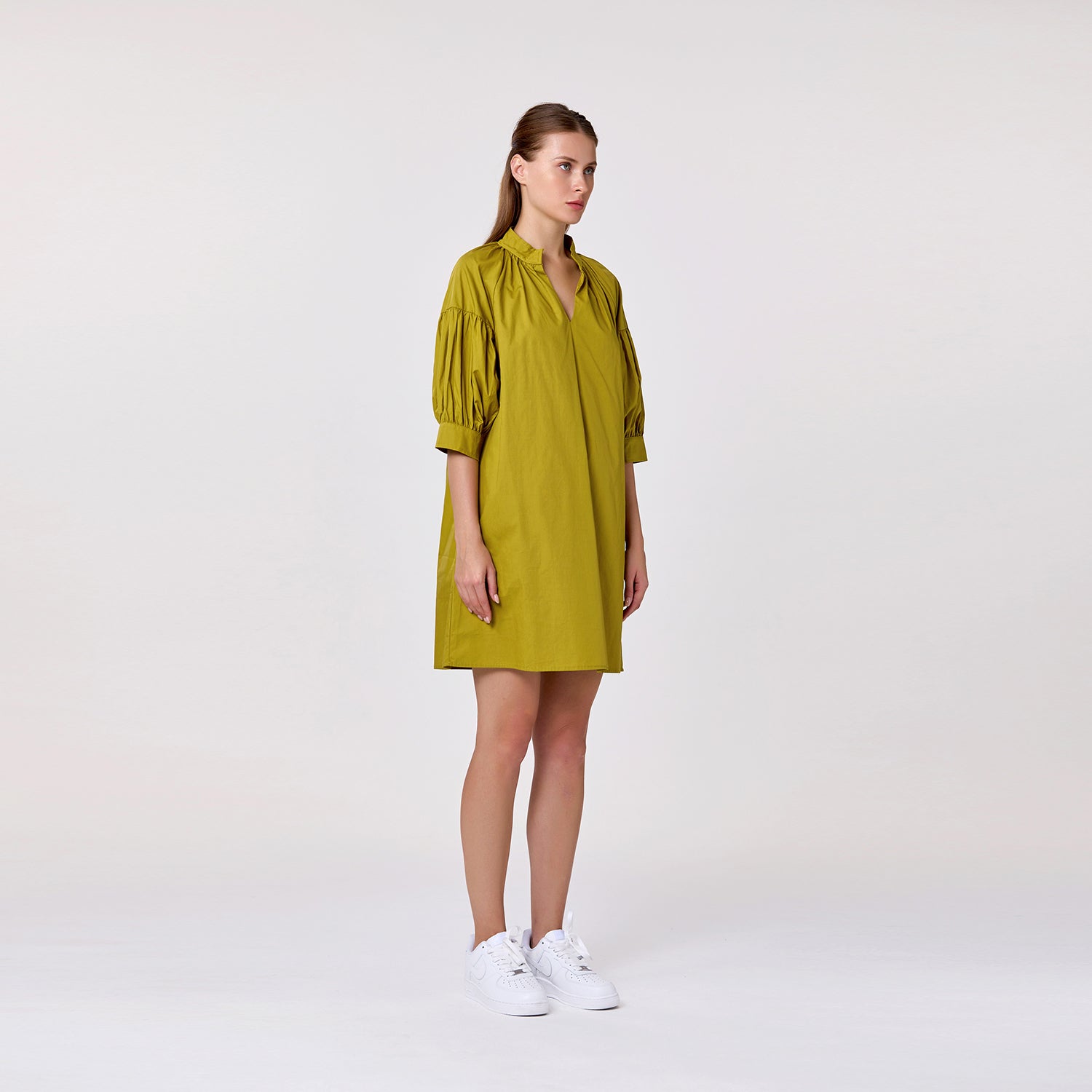 Robe en coton à manches bouffantes