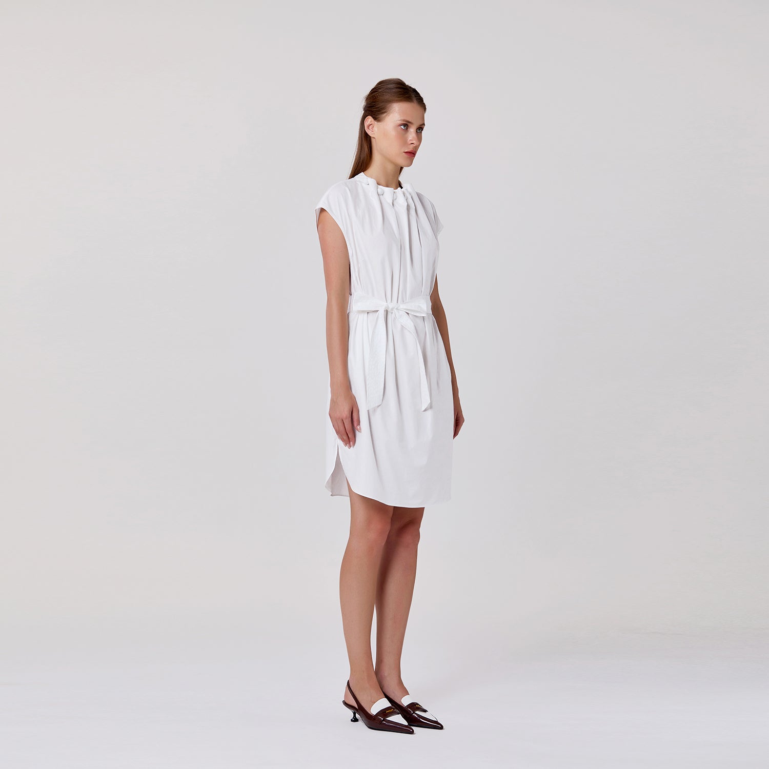 Robe à encolure froncée et ceinture nouée - Smart & Joy