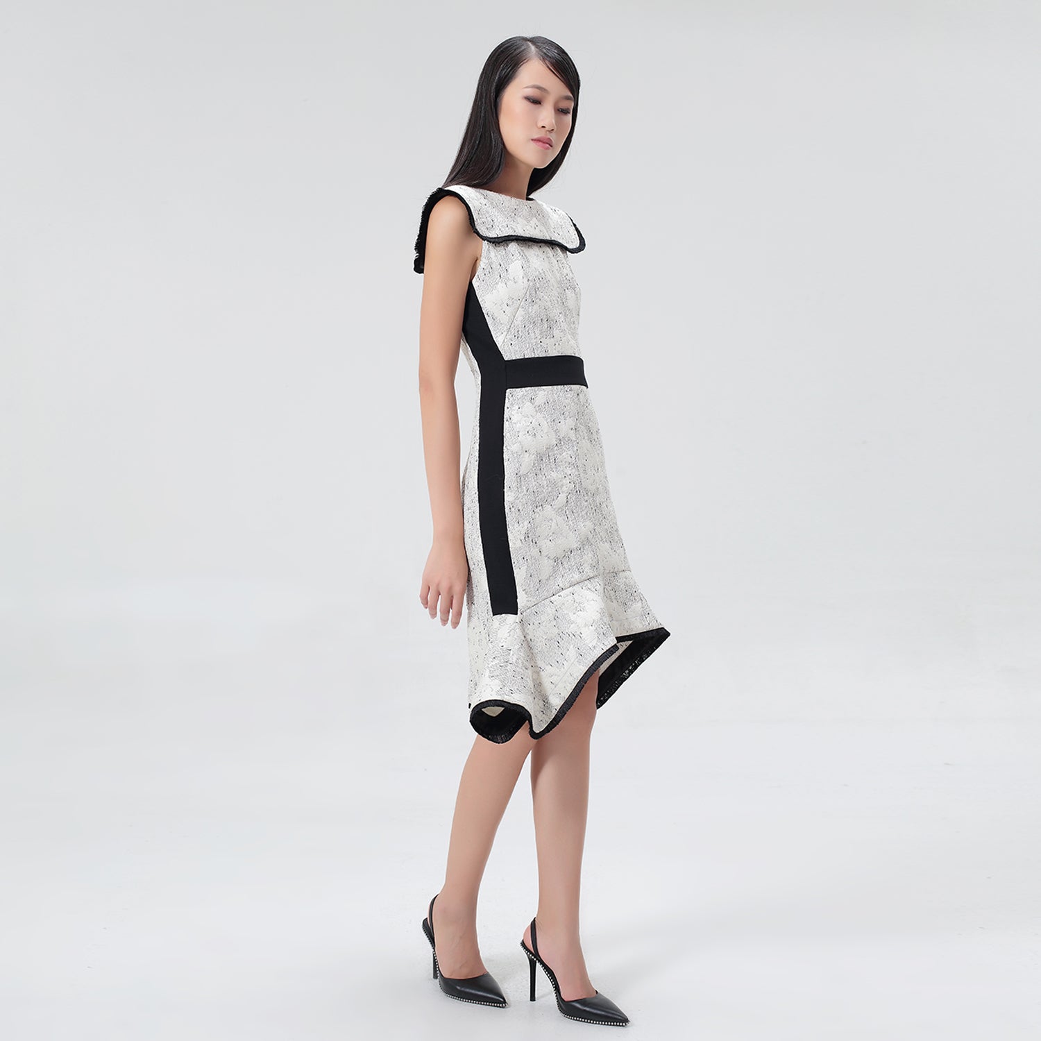Robe ajustée en jacquard à galon contrasté