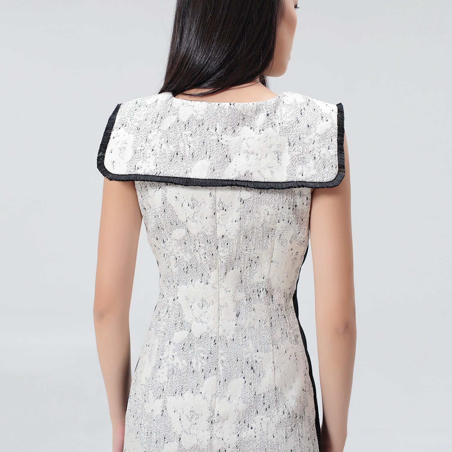 Robe ajustée en jacquard à galon contrasté