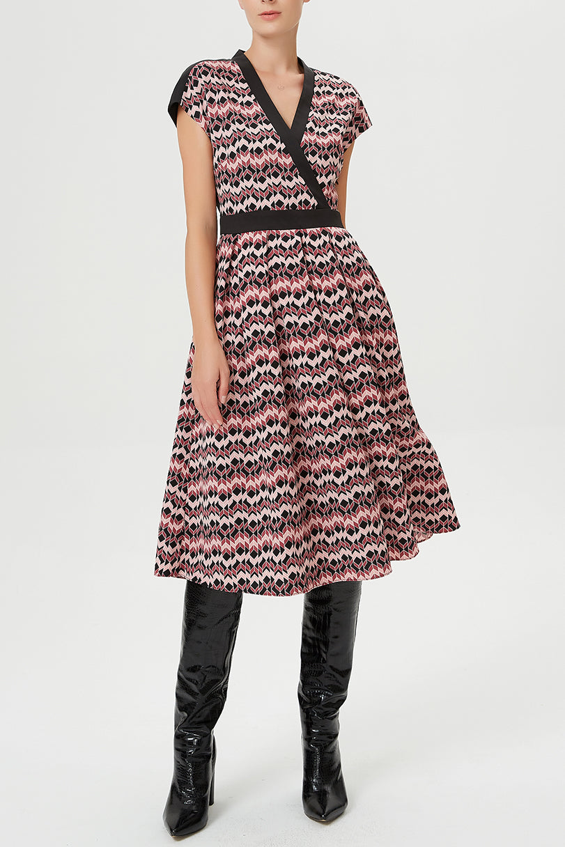 Robe patineuse cœur croisé bi-matières à imprimé géométrique