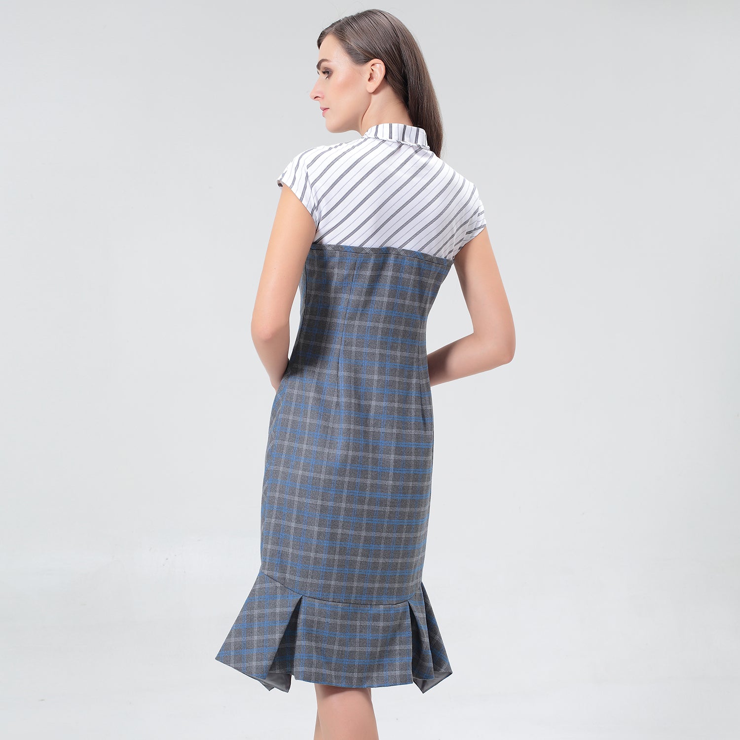 Robe bustier bi-matière structurée à ourlet volanté