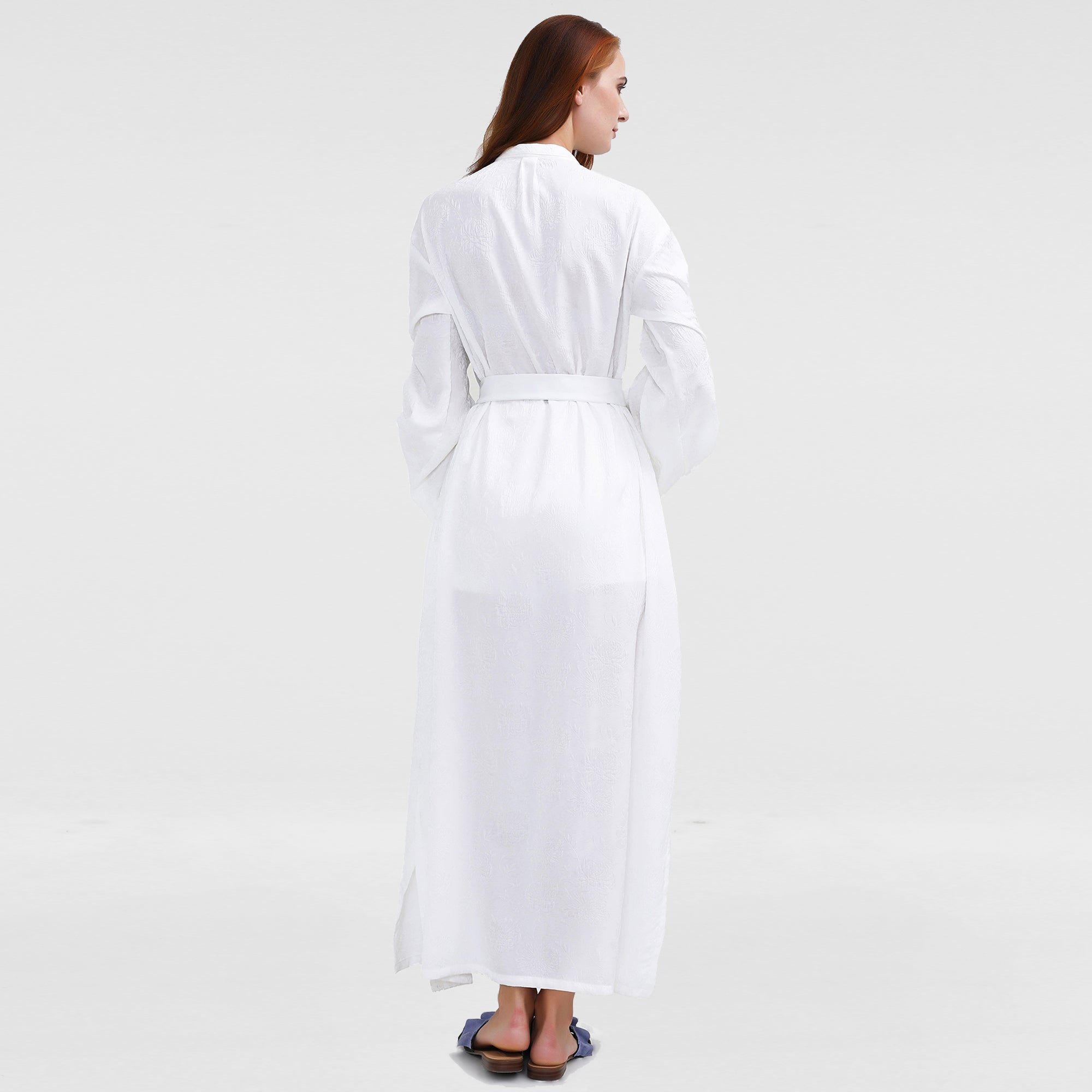 Longue robe chemise texturée