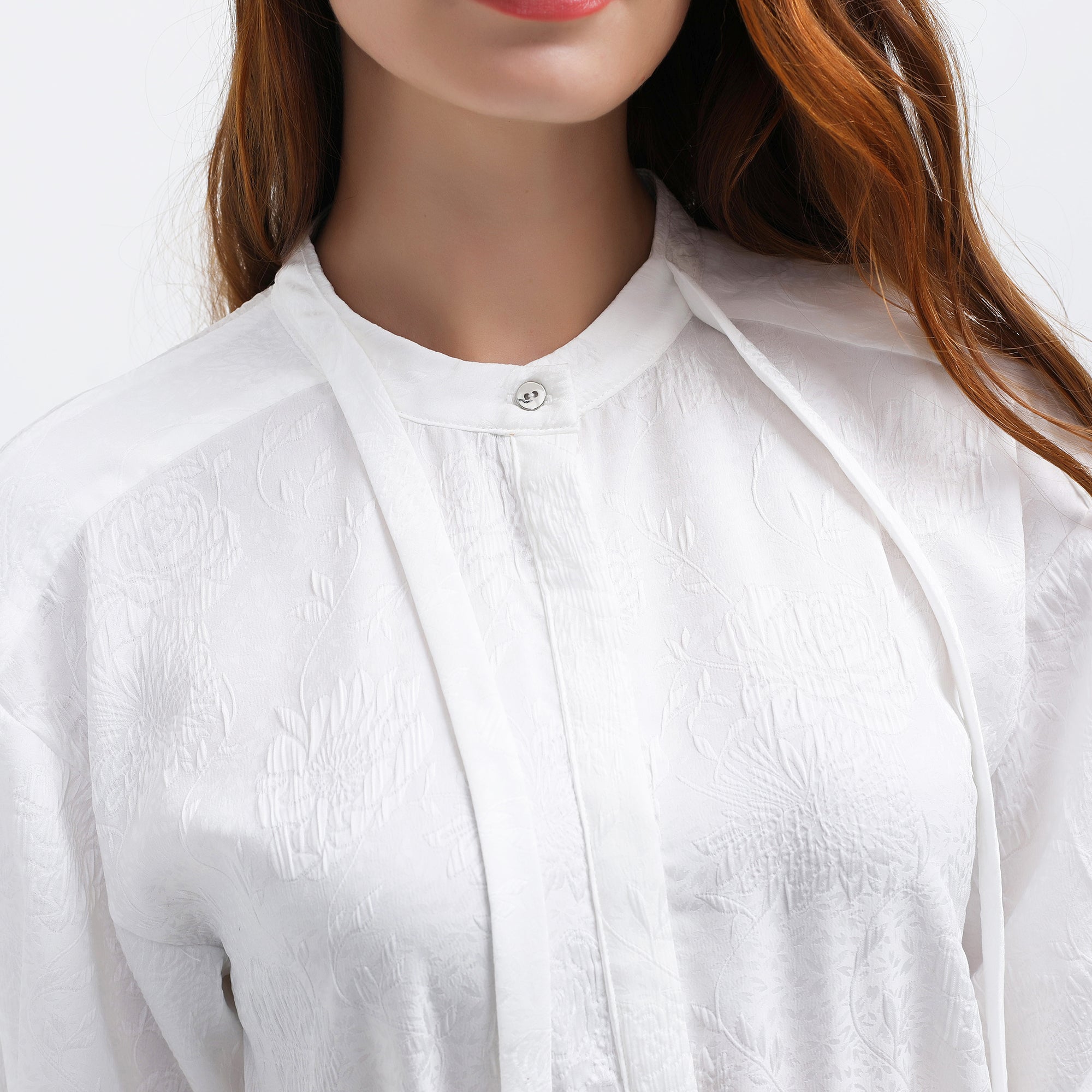 Longue robe chemise texturée