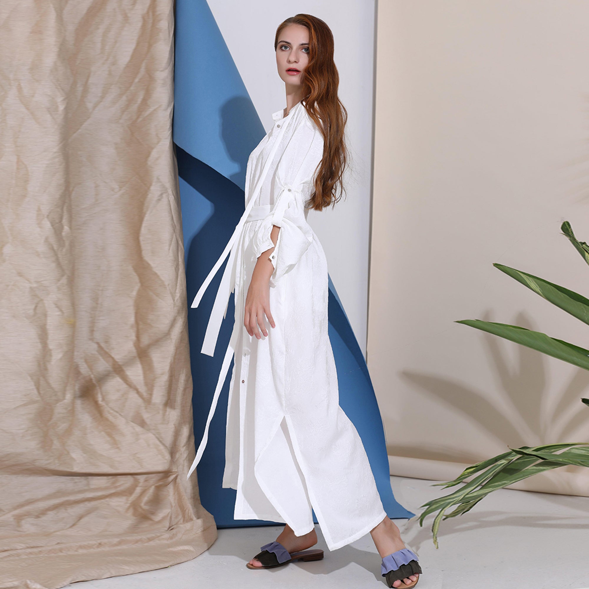 Longue robe chemise texturée