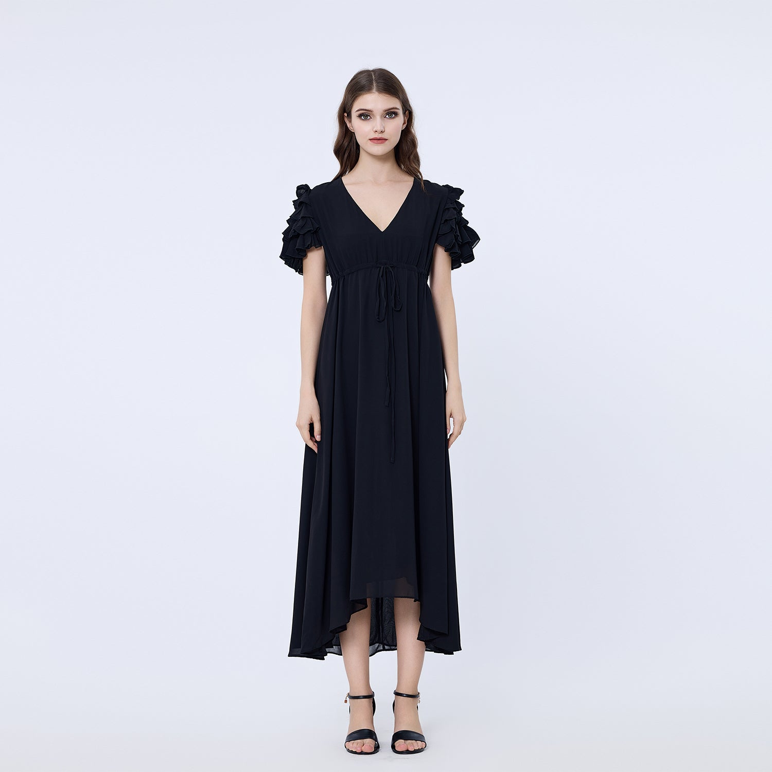 Robe longue trapèze à épaules volantées