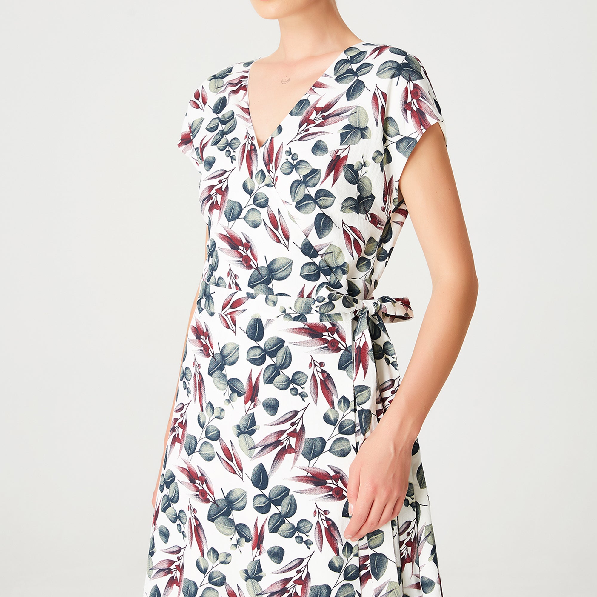 Robe portefeuille à imprimé feuilles